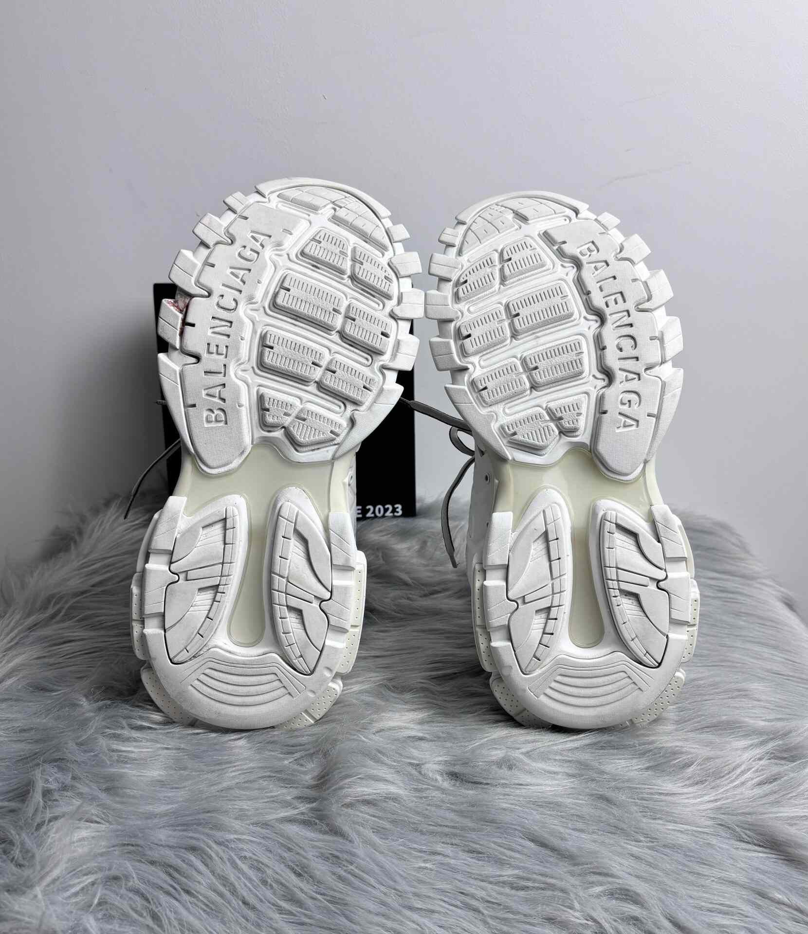 Balenciaga Balenciaga White Lowtop Sneakers 10 Men Size US 10 / EU 43 - 8 Thumbnail