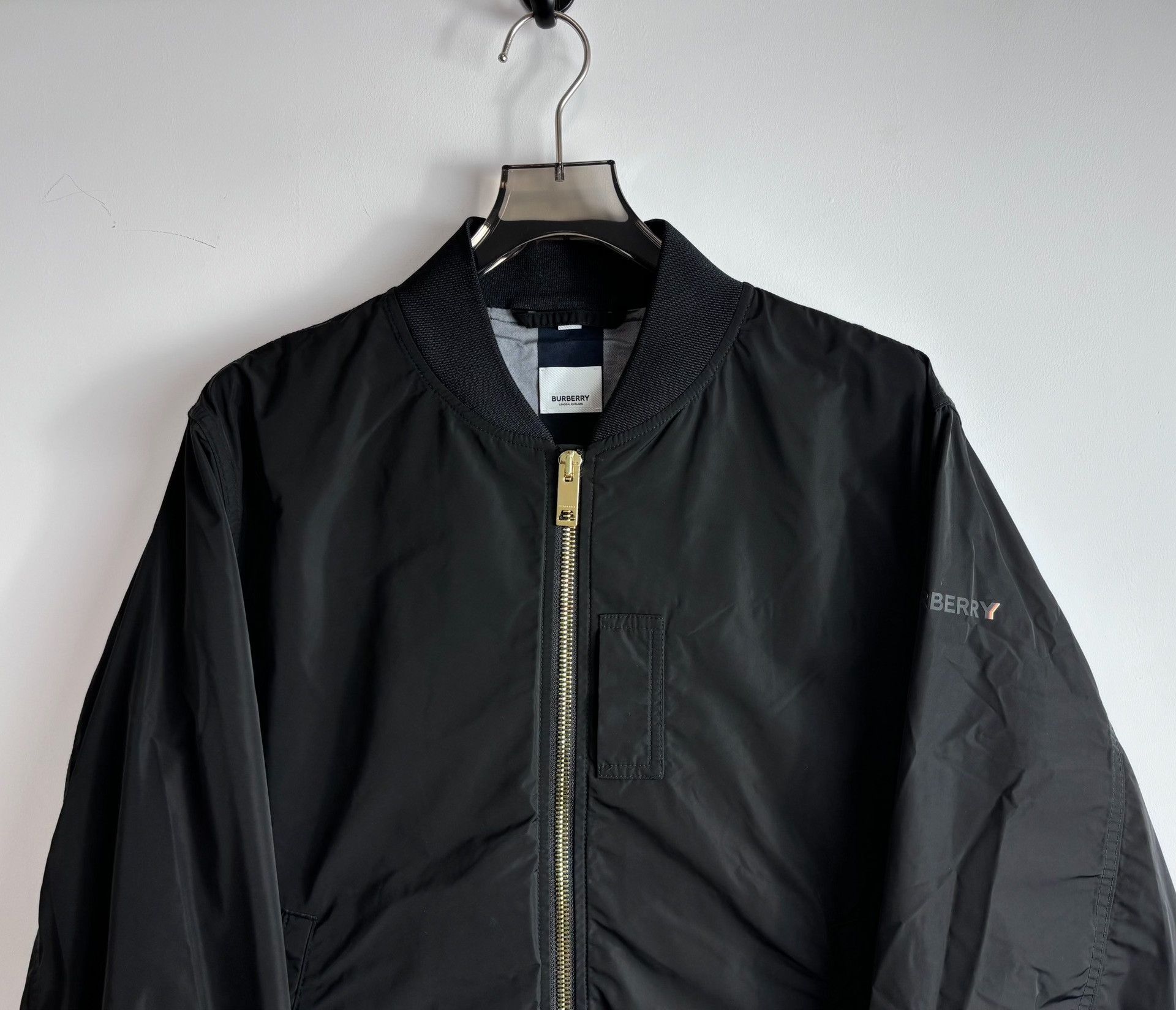 Burberry Burberry Black Light Jacket xl Men Size US XL / EU 56 / 4 - 3 Thumbnail