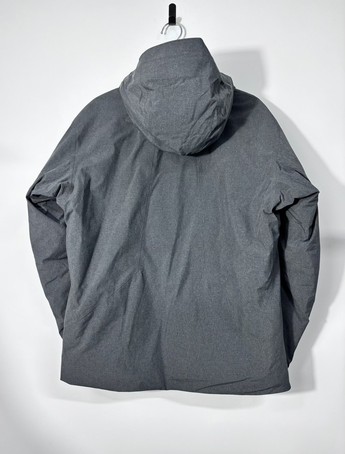 Arc'teryx Gray Heavy Coat l Men Size US L / EU 52-54 / 3 - 2 Thumbnail