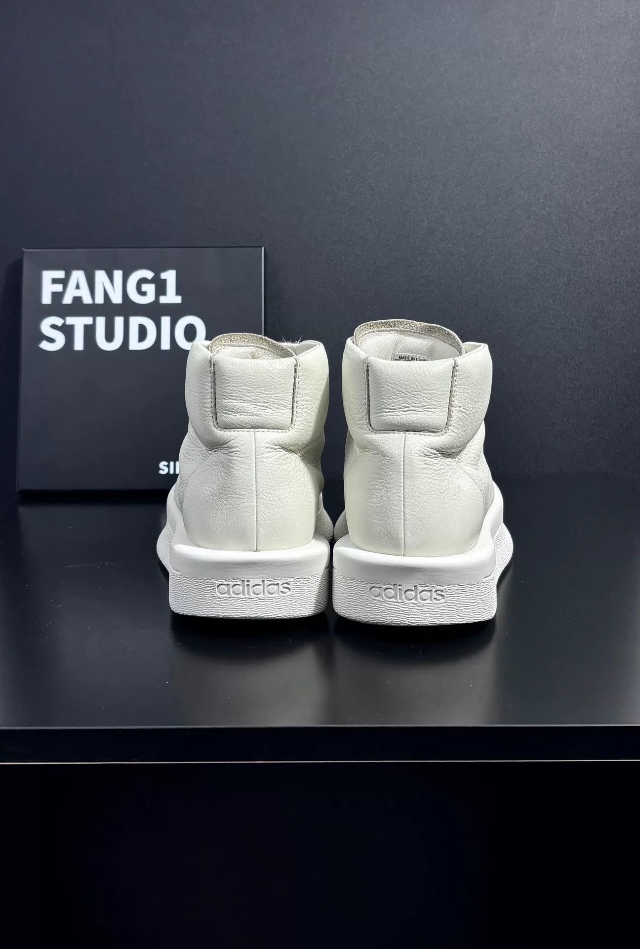Rick Owens Rick Owens Collab White Lowtop Sneakers 9 Men Size US 9 / EU 42 - 7 Thumbnail