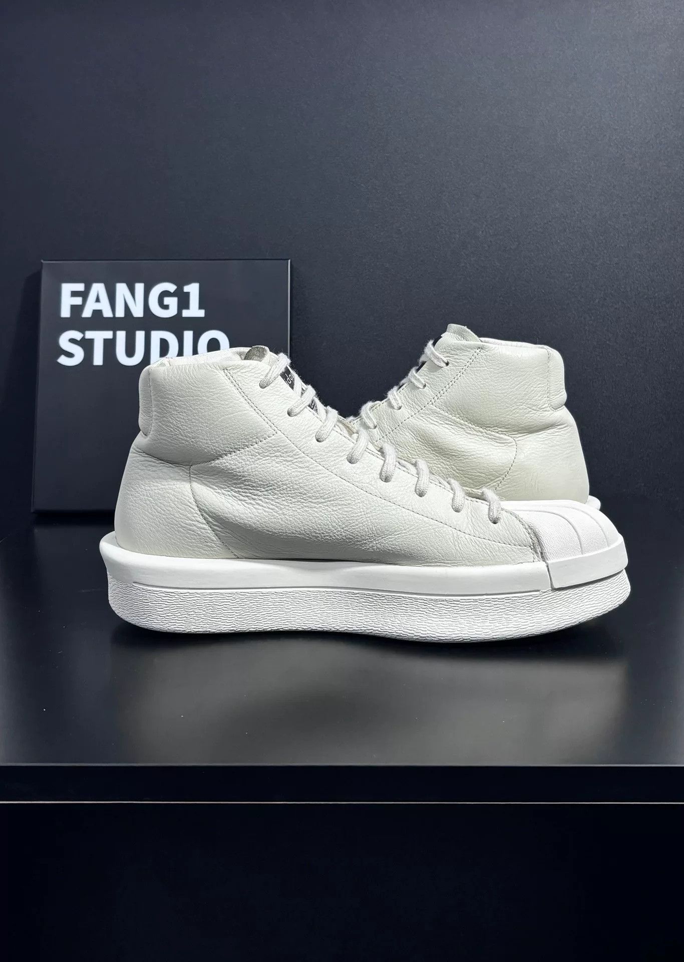 Rick Owens Rick Owens Collab White Lowtop Sneakers 9 Men Size US 9 / EU 42 - 5 Thumbnail