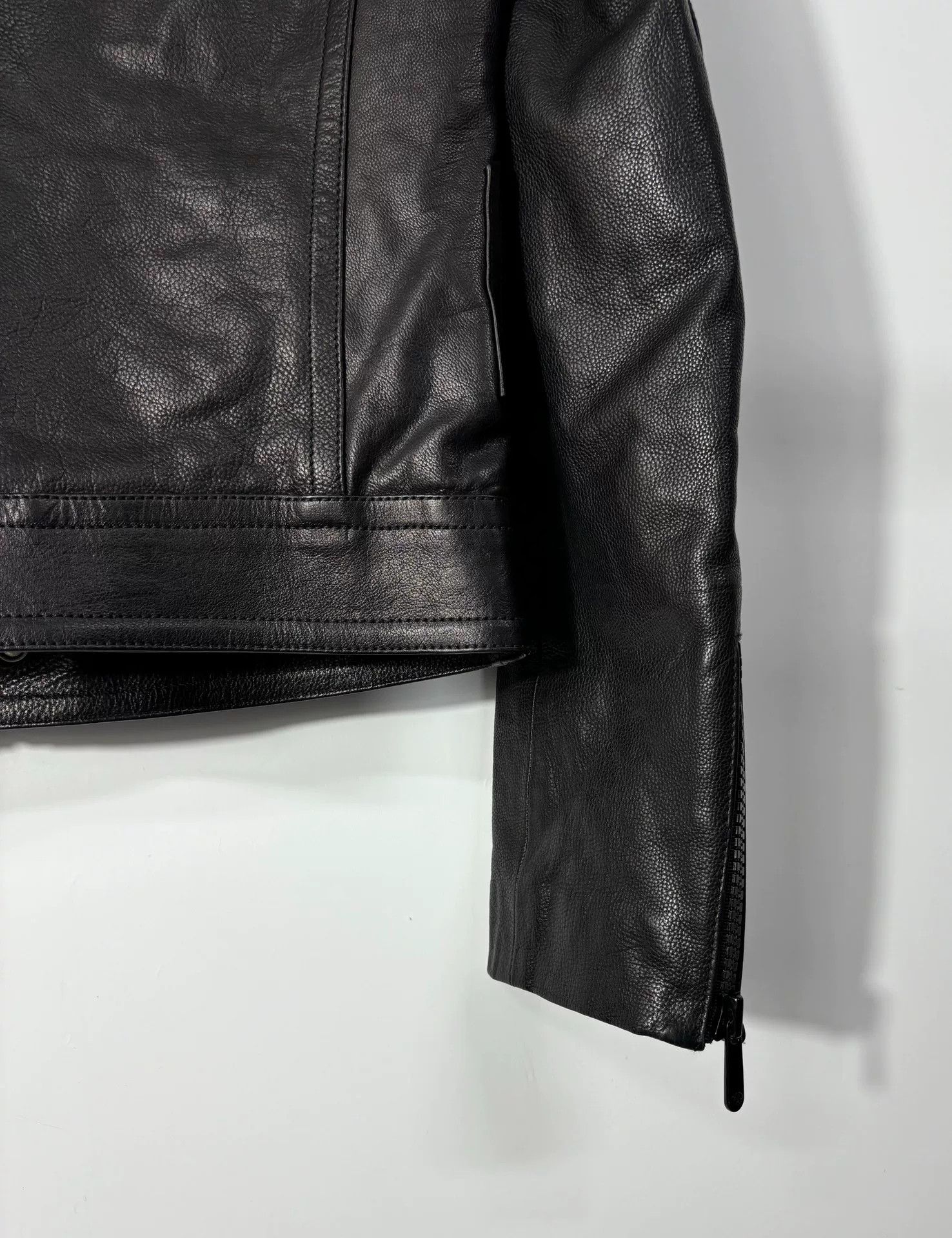 Gucci Gucci Leather Jacket M Women Size M / US 6-8 / IT 42-44 - 4 Thumbnail