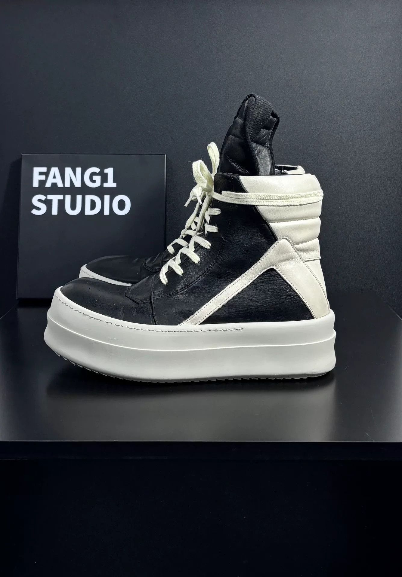Rick Owens Rick Owens Leather Black Hitop Sneakers 8.5 Men Size US 8.5 / EU 41-42 - 3 Thumbnail