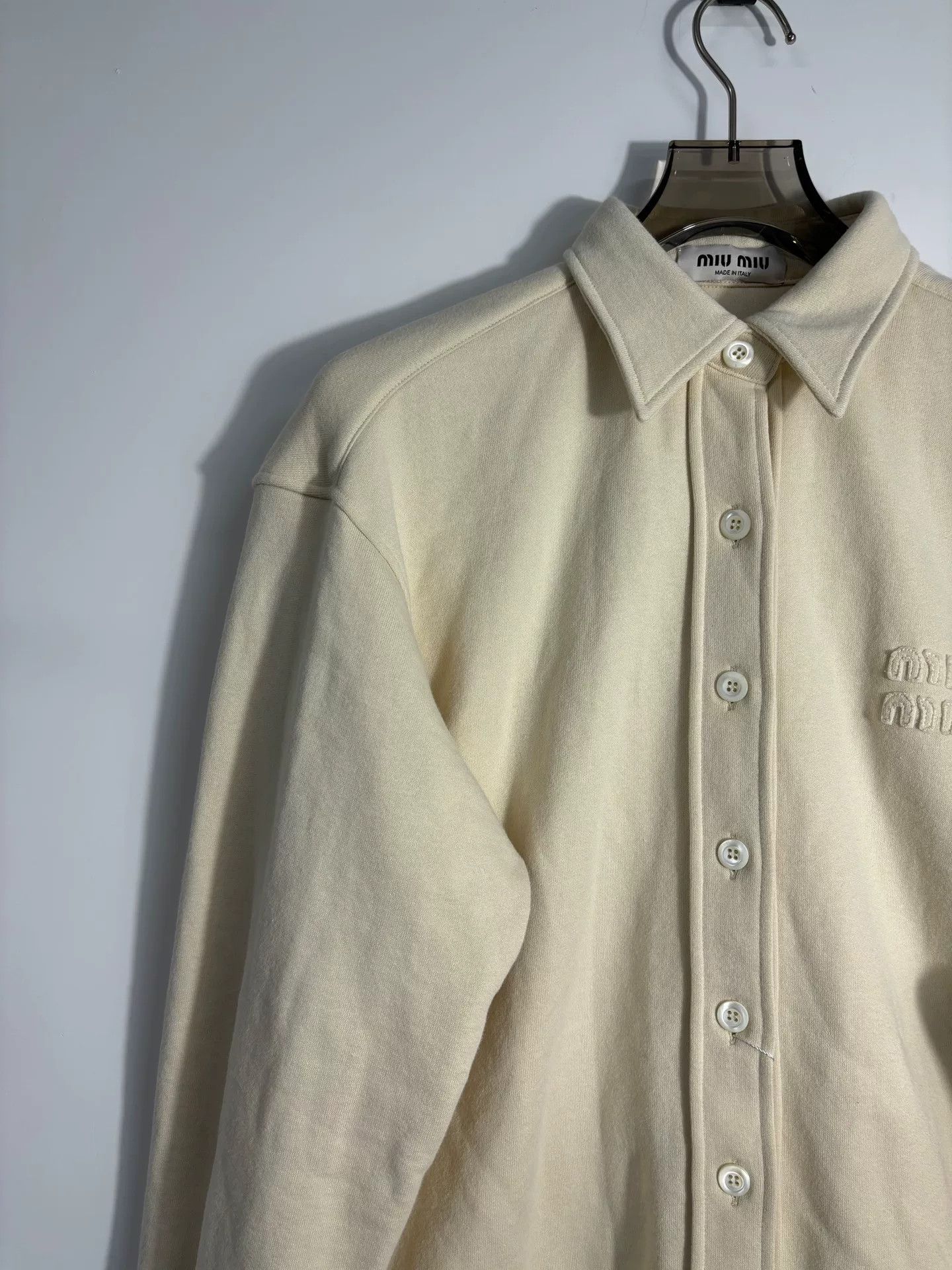Miu Miu Miu Miu Retro Embroidered Beige Button Up XS Women Size XS / US 0-2 / IT 36-38 - 4 Thumbnail