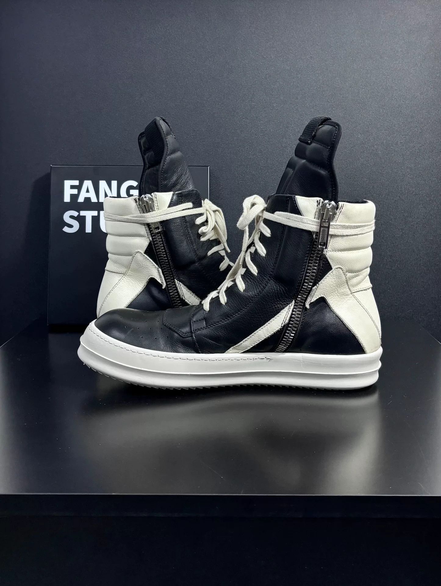 Rick Owens Rick Owens Leather Black Hitop Sneakers 8.5 Men Size US 8.5 / EU 41-42 - 6 Thumbnail