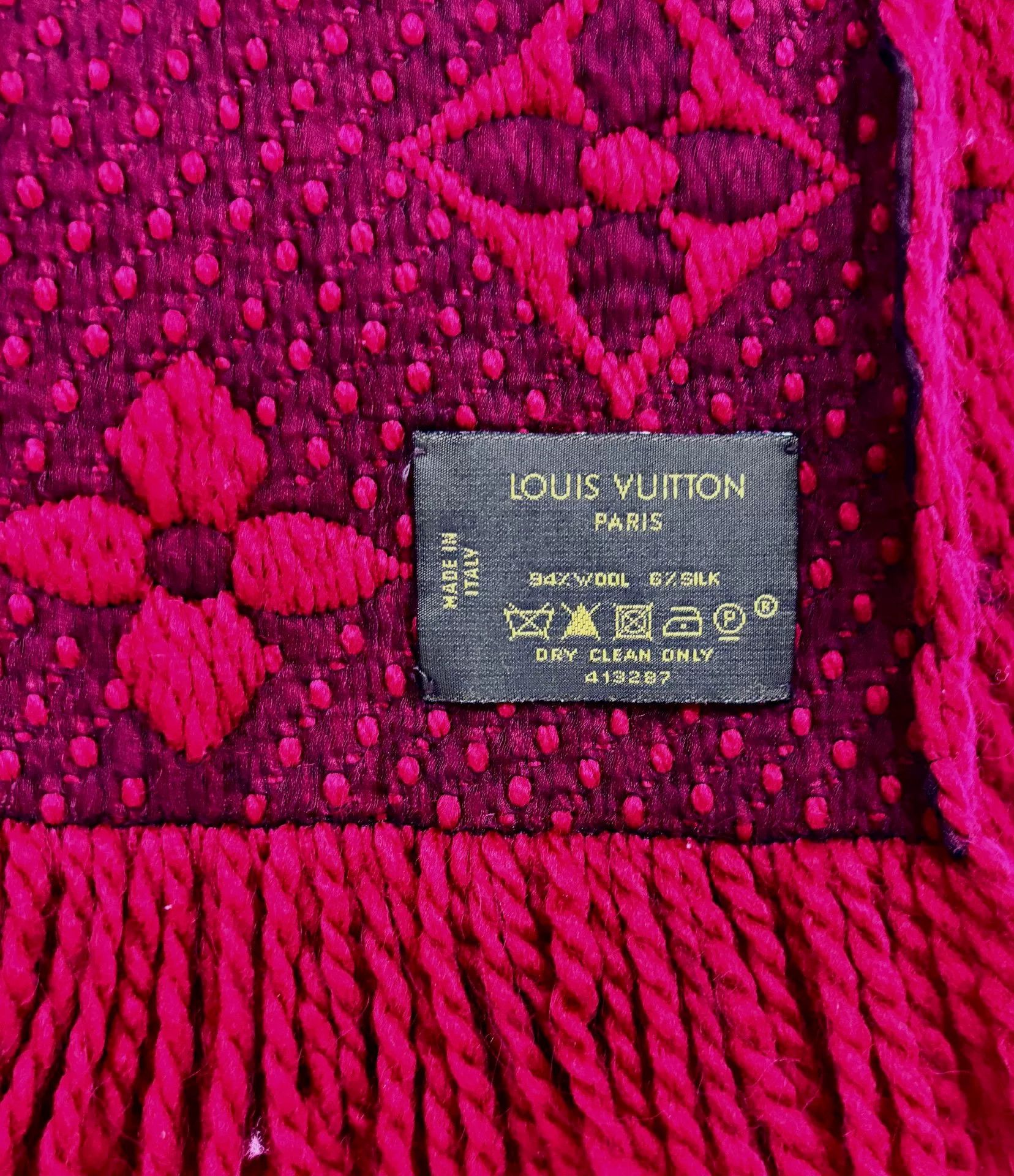 Louis Vuitton Louis Vuitton Limited Red Scarf one size Men Size ONE SIZE - 3 Thumbnail