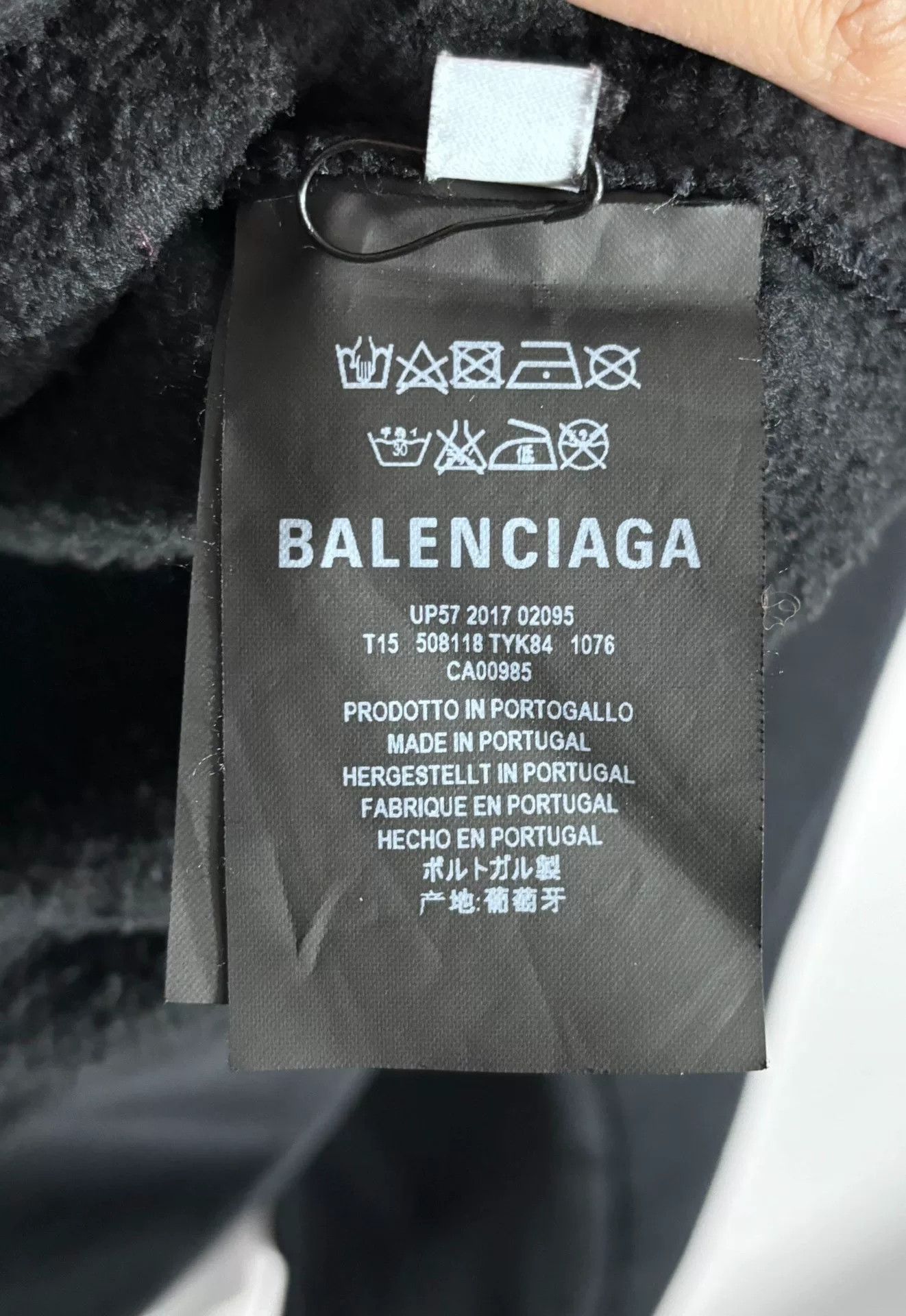 Balenciaga Balenciaga Retro Printed Hoodie s Men Size US S / EU 44-46 / 1 - 7 Thumbnail