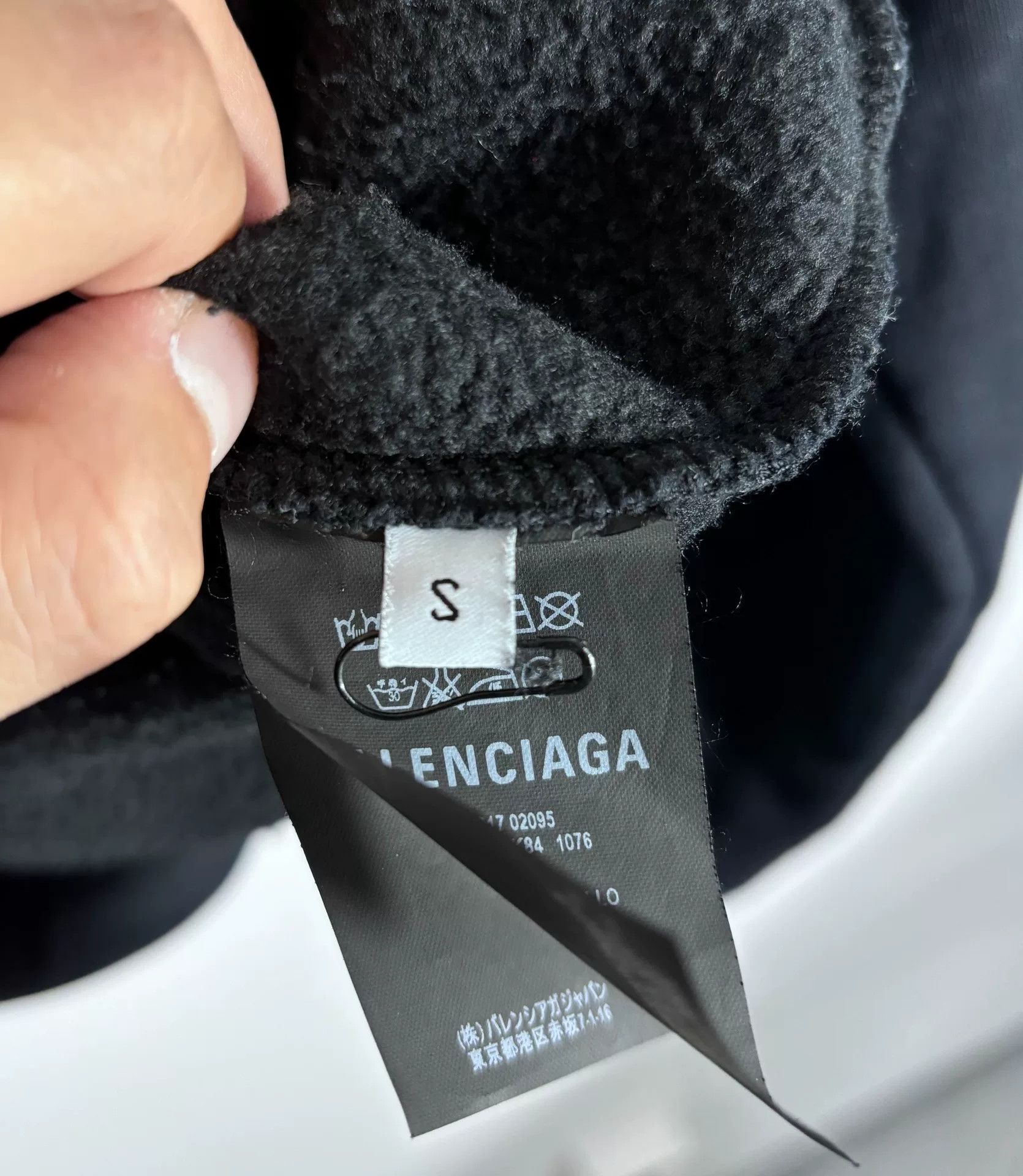 Balenciaga Balenciaga Retro Printed Hoodie s Men Size US S / EU 44-46 / 1 - 8 Thumbnail