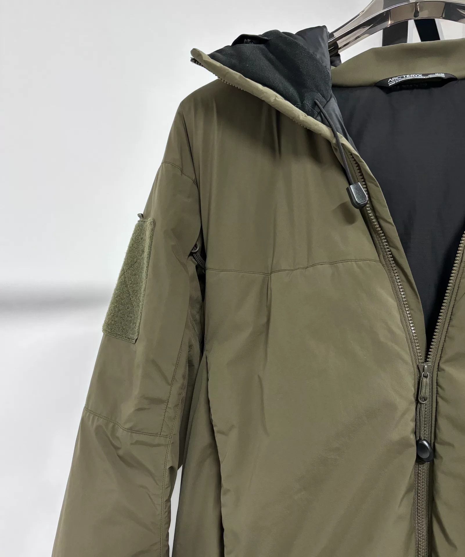 Arc'teryx Pink Heavy Coat m Men Size US M / EU 48-50 / 2 - 5 Thumbnail
