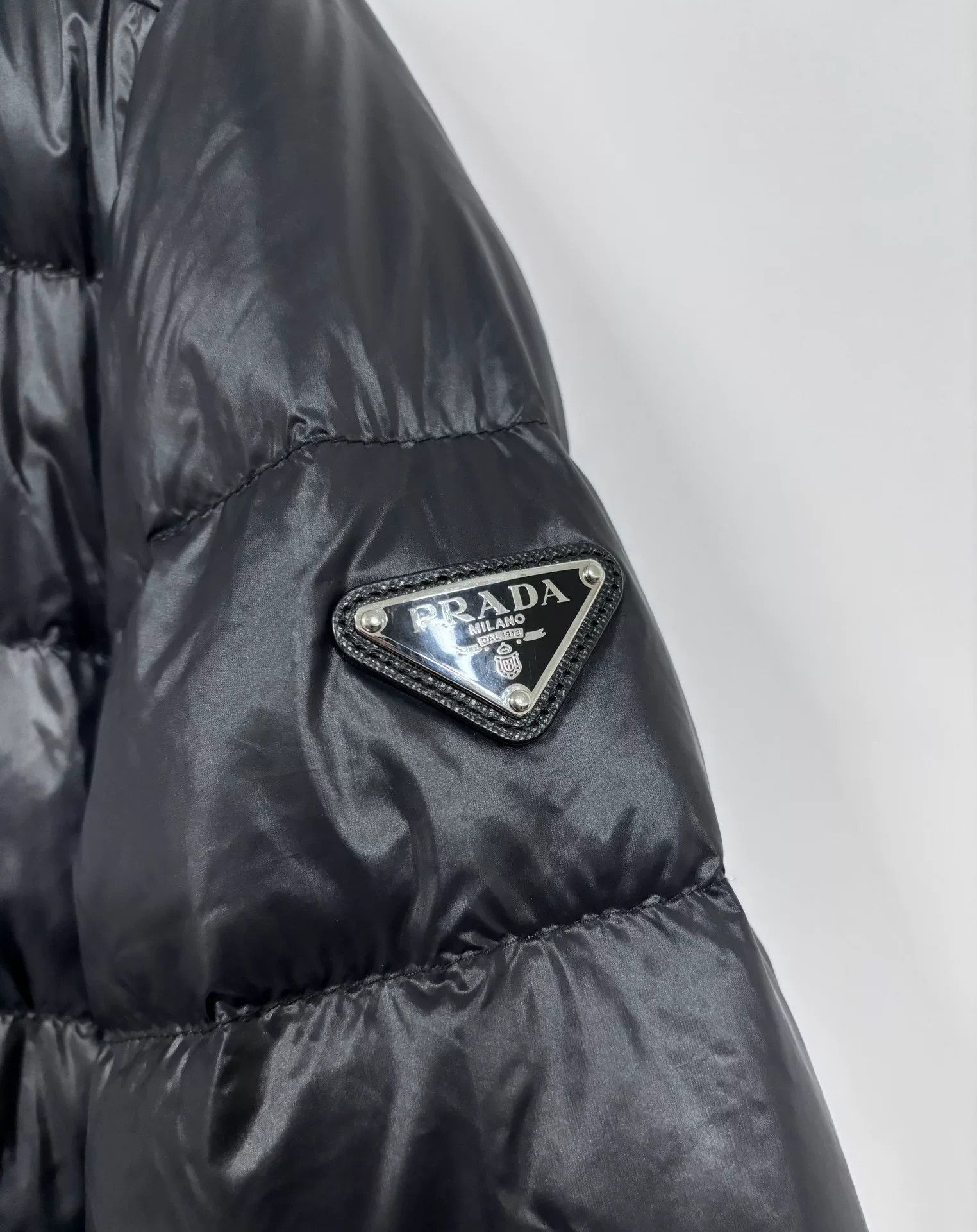 Prada Prada Down Black Heavy Coat m Men Size US M / EU 48-50 / 2 - 4 Thumbnail