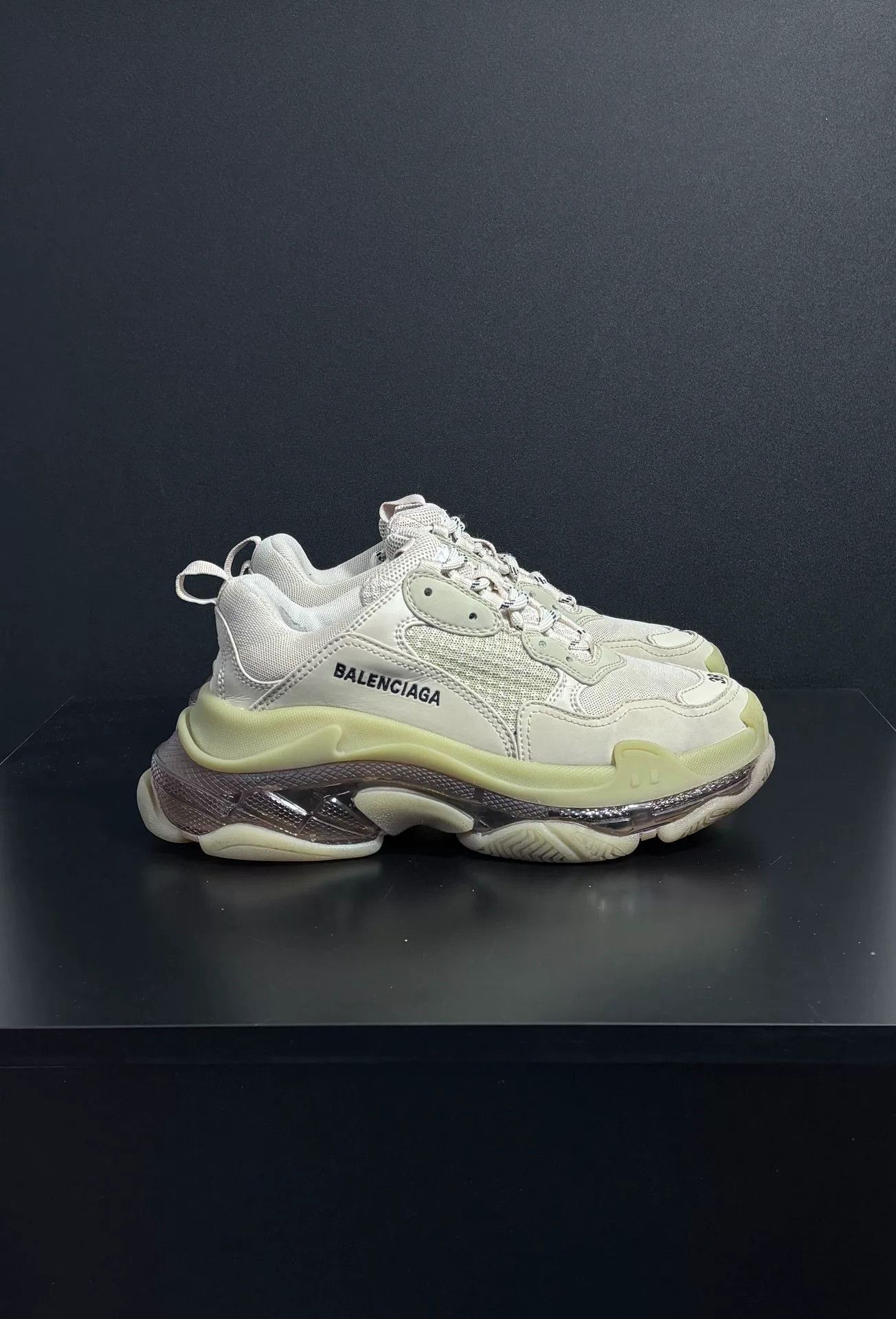 Balenciaga Balenciaga Brown Lowtop Sneakers us_7-5 Women Size US 7.5 / IT 37.5 - 3 Thumbnail