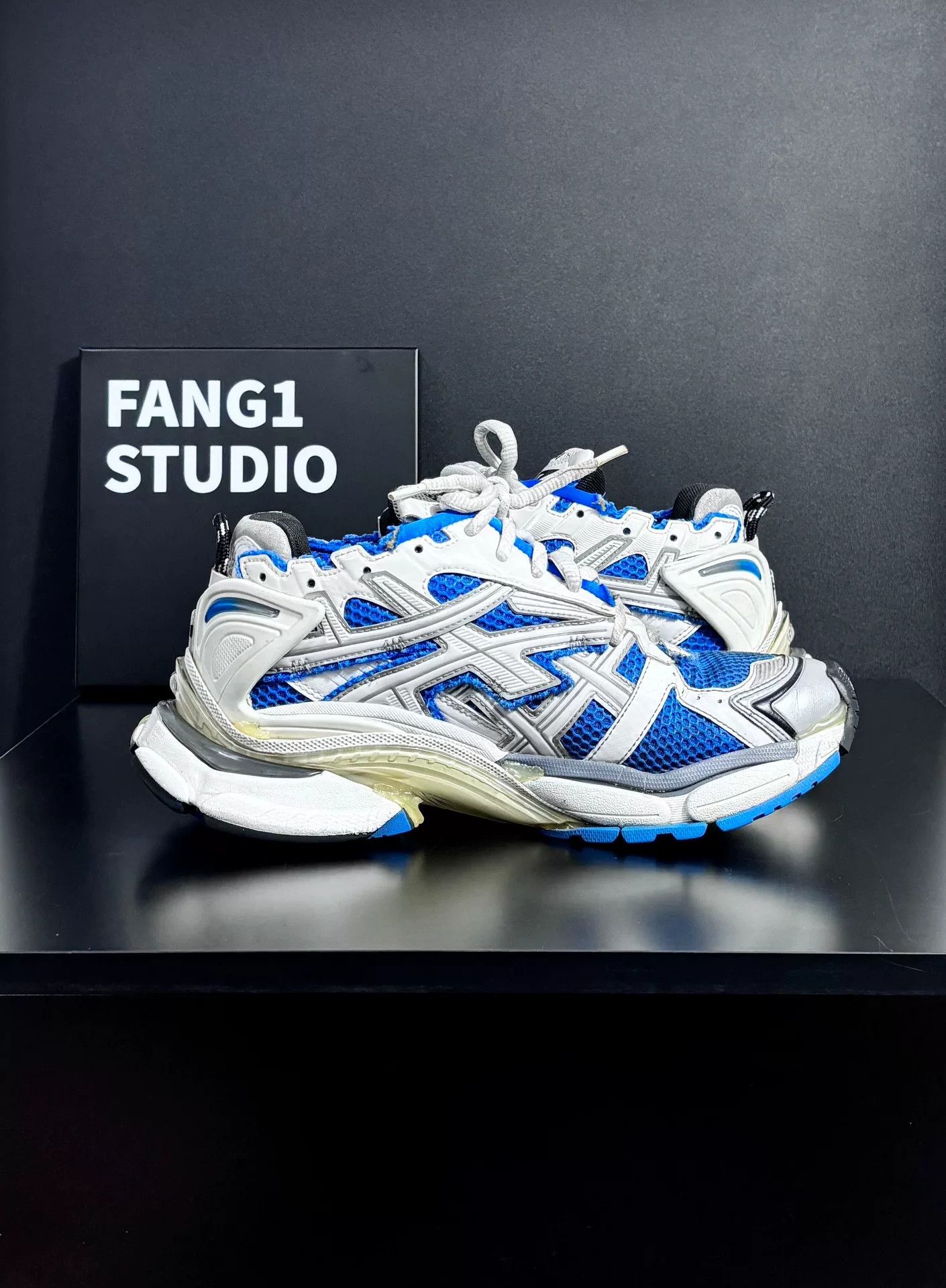 Balenciaga Balenciaga Running Blue Lowtop Sneakers 8.5 Men Size US 8.5 / EU 41-42 - 5 Thumbnail