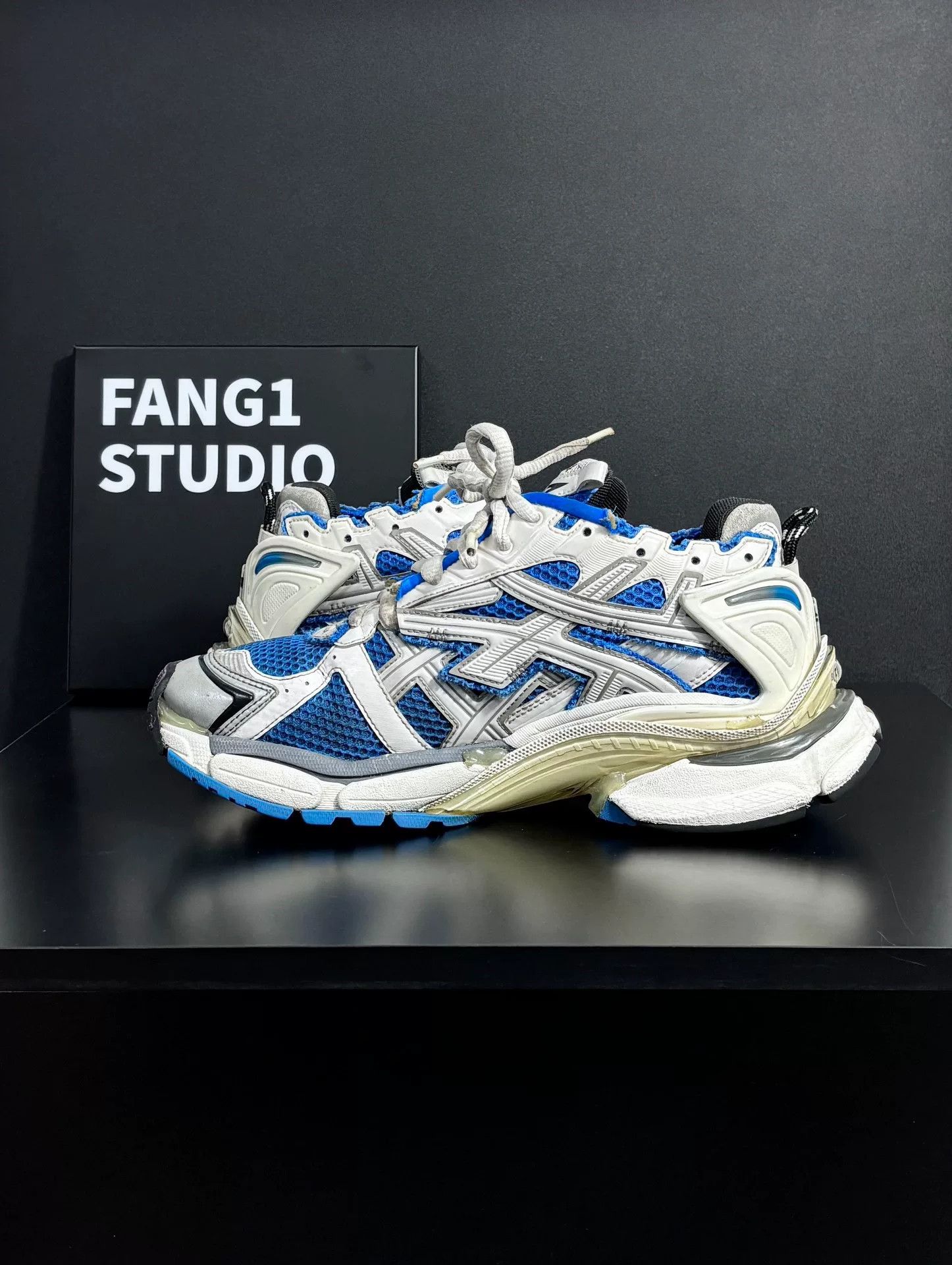 Balenciaga Balenciaga Running Blue Lowtop Sneakers 8.5 Men Size US 8.5 / EU 41-42 - 6 Thumbnail