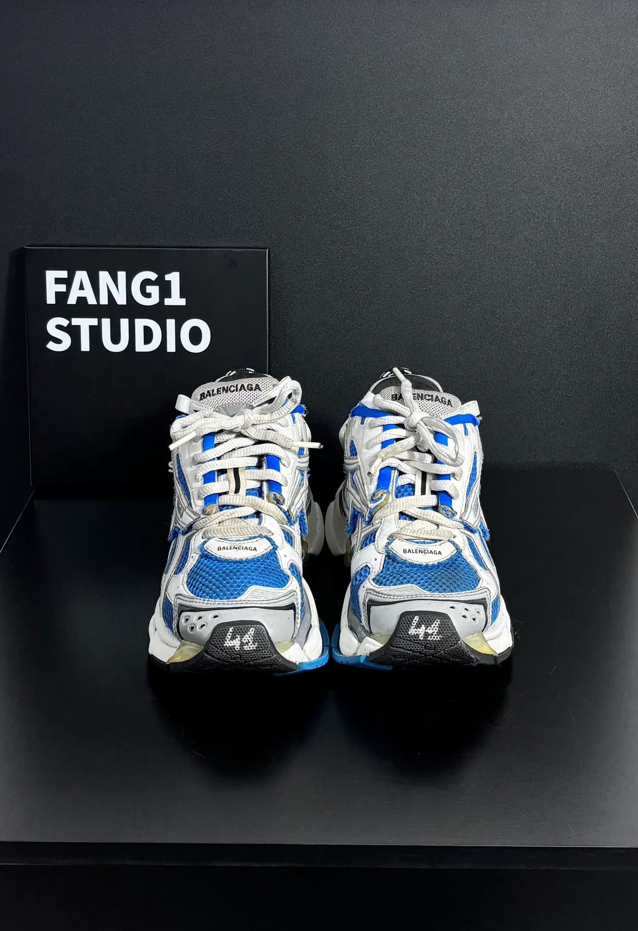 Balenciaga Balenciaga Running Blue Lowtop Sneakers 8.5 Men Size US 8.5 / EU 41-42 - 2 Thumbnail