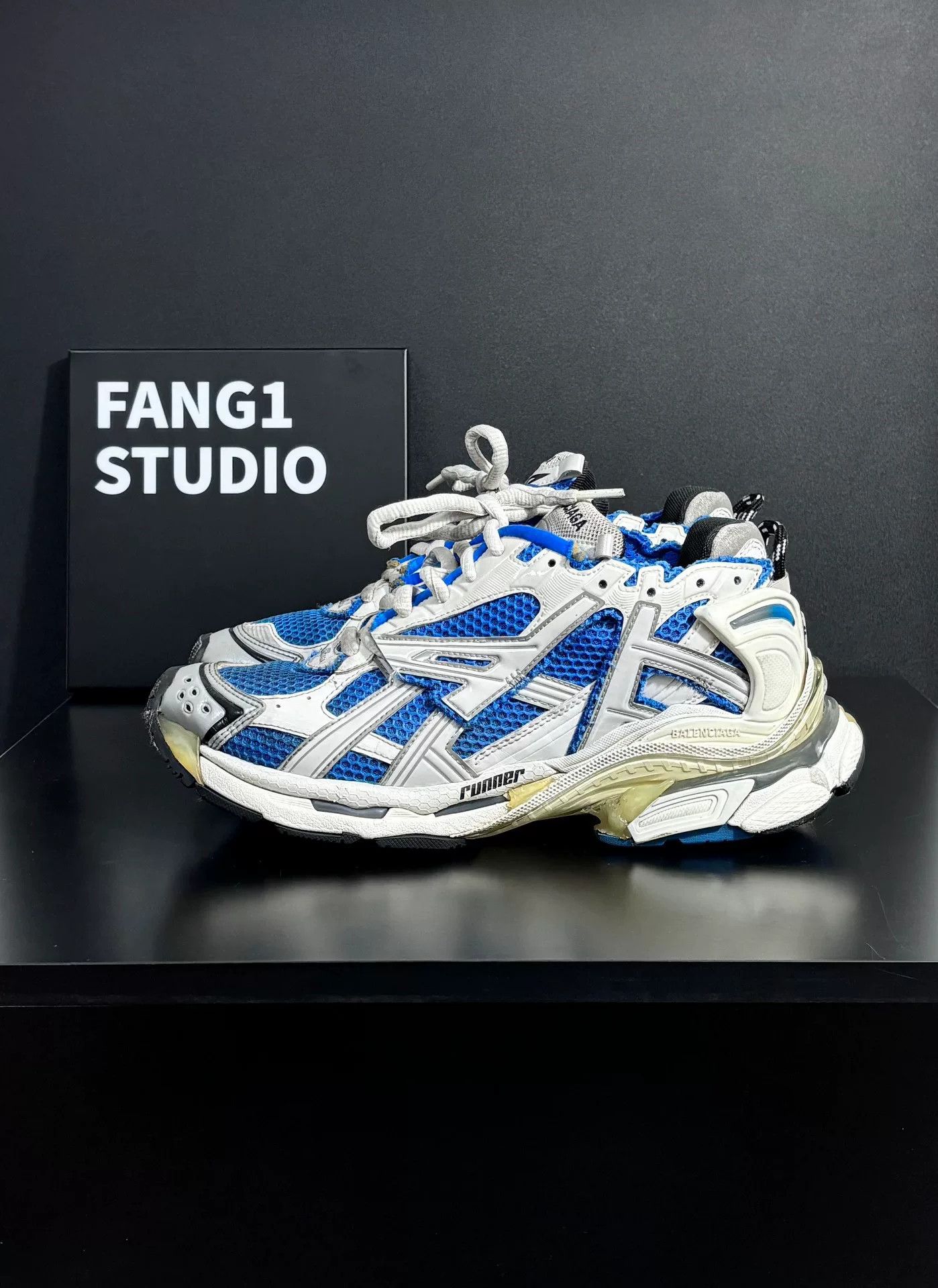Balenciaga Balenciaga Running Blue Lowtop Sneakers 8.5 Men Size US 8.5 / EU 41-42 - 4 Thumbnail