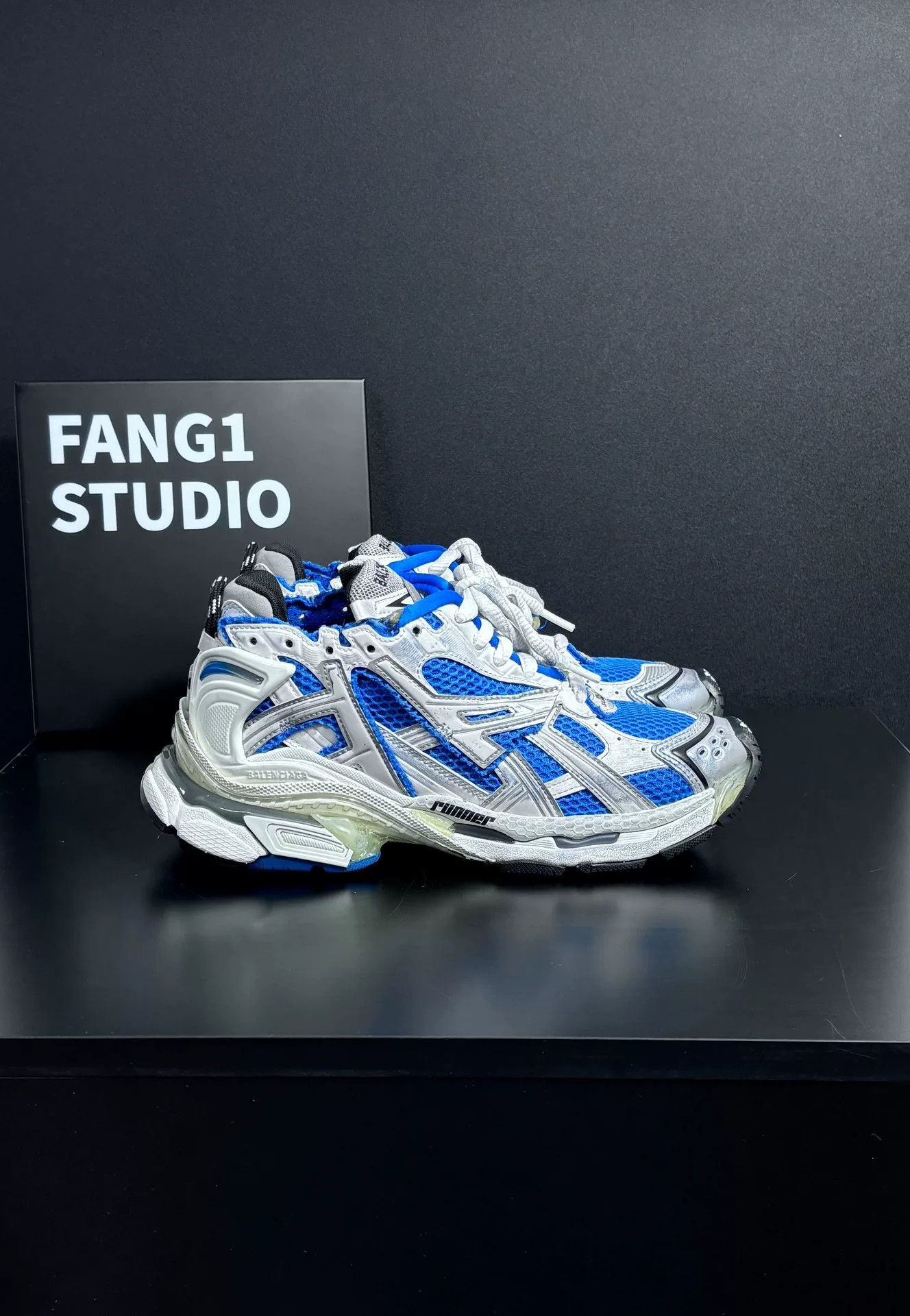 Balenciaga Balenciaga Running Blue Lowtop Sneakers us_6-5 Women Size US 6.5 / IT 36.5 - 3 Thumbnail