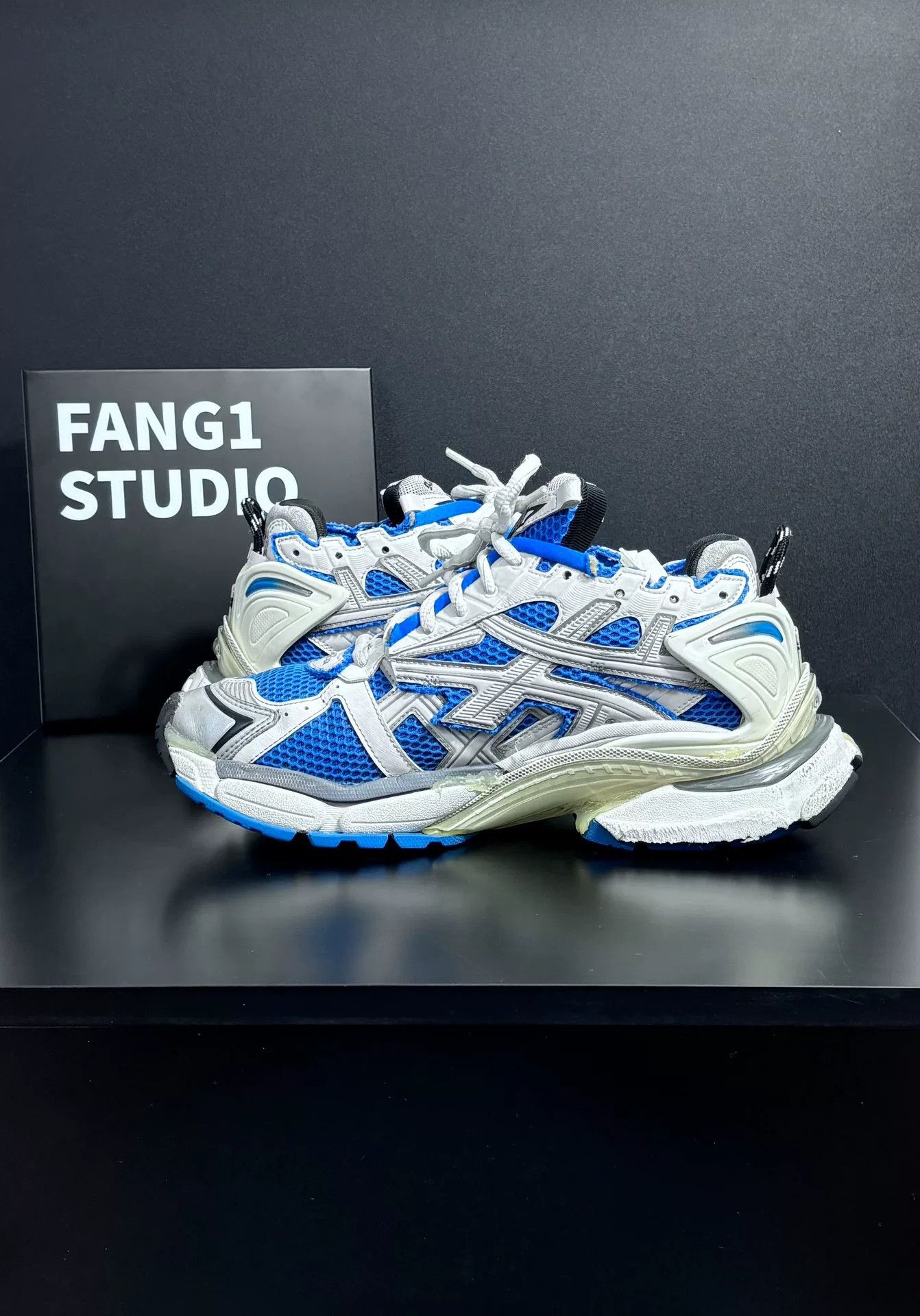 Balenciaga Balenciaga Running Blue Lowtop Sneakers 9 Men Size US 9 / EU 42 - 6 Thumbnail
