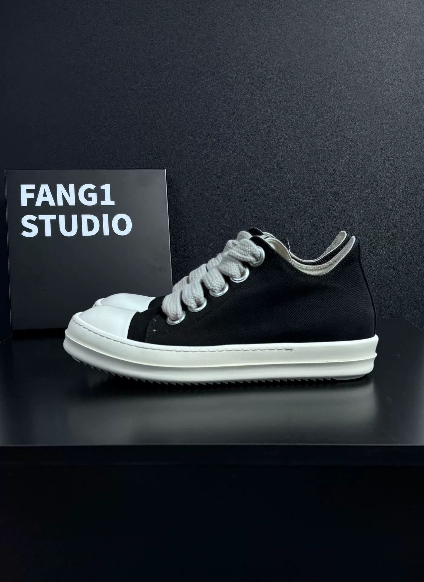 Rick Owens Rick Owens Lowtop Sneakers 9 Men Size US 9 / EU 42 - 4 Thumbnail