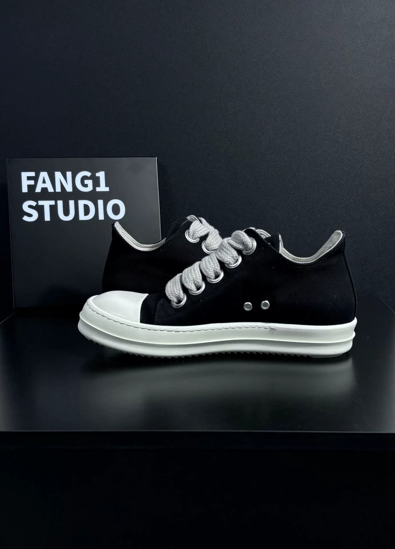 Rick Owens Rick Owens Lowtop Sneakers 9 Men Size US 9 / EU 42 - 6 Thumbnail