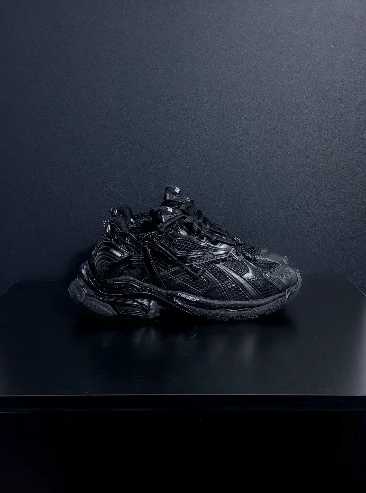Balenciaga Balenciaga Running Black Lowtop Sneakers us_6-5 Women Size US 6.5 / IT 36.5 - 3 Thumbnail