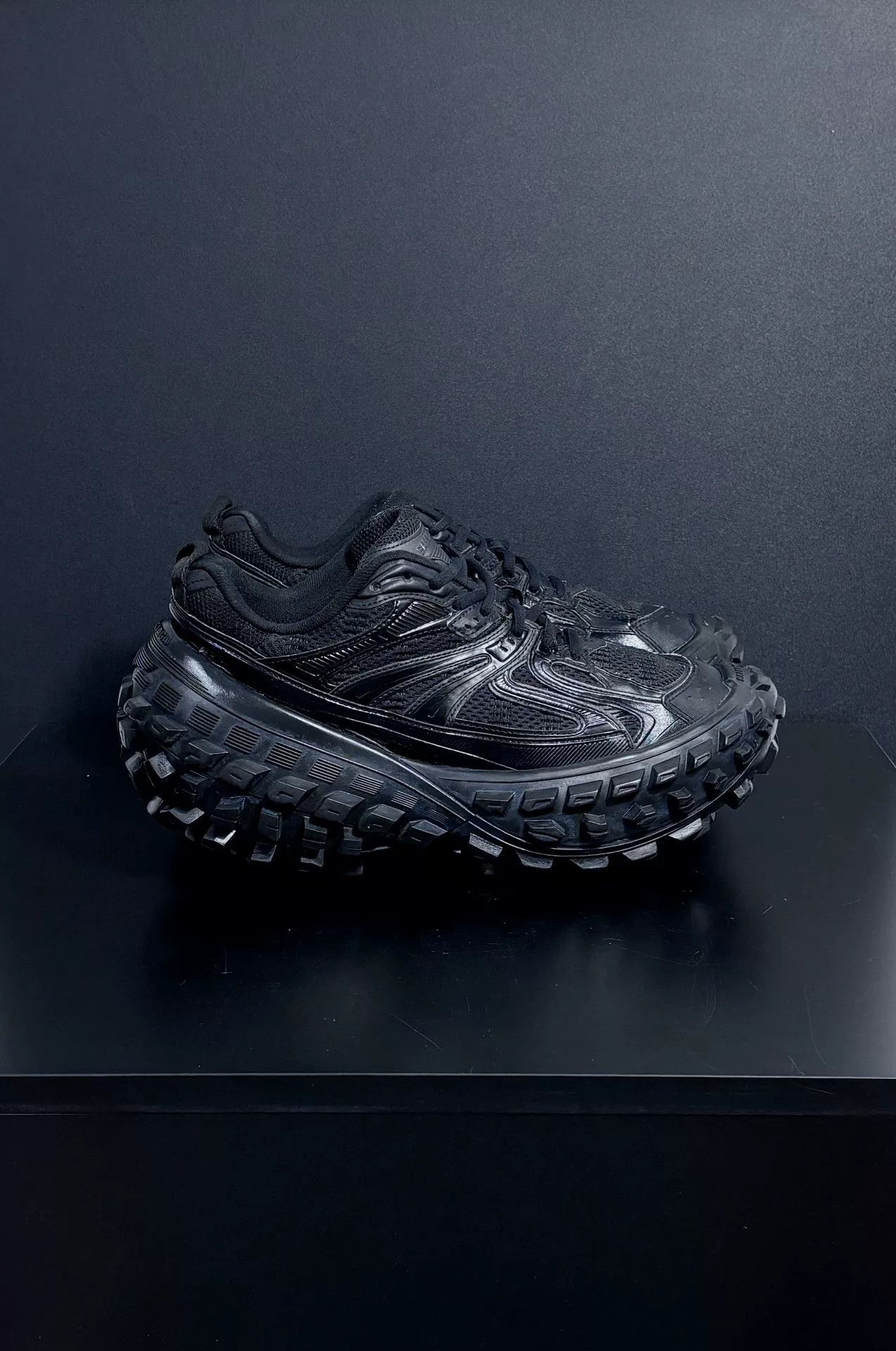 Balenciaga Balenciaga Multi Lowtop Sneakers 8.5 Men Size US 8.5 / EU 41-42 - 3 Thumbnail