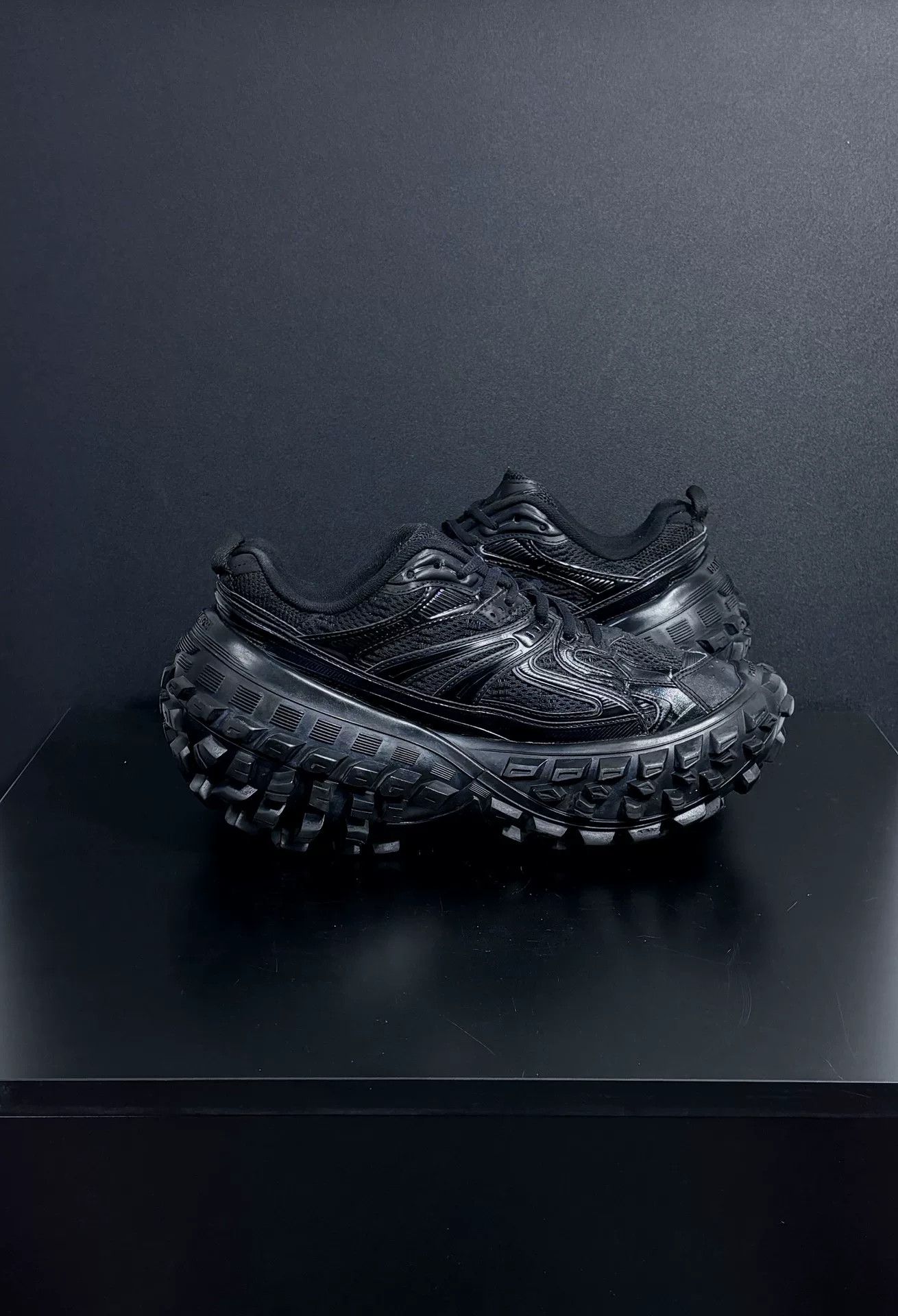 Balenciaga Balenciaga Multi Lowtop Sneakers 8.5 Men Size US 8.5 / EU 41-42 - 5 Thumbnail