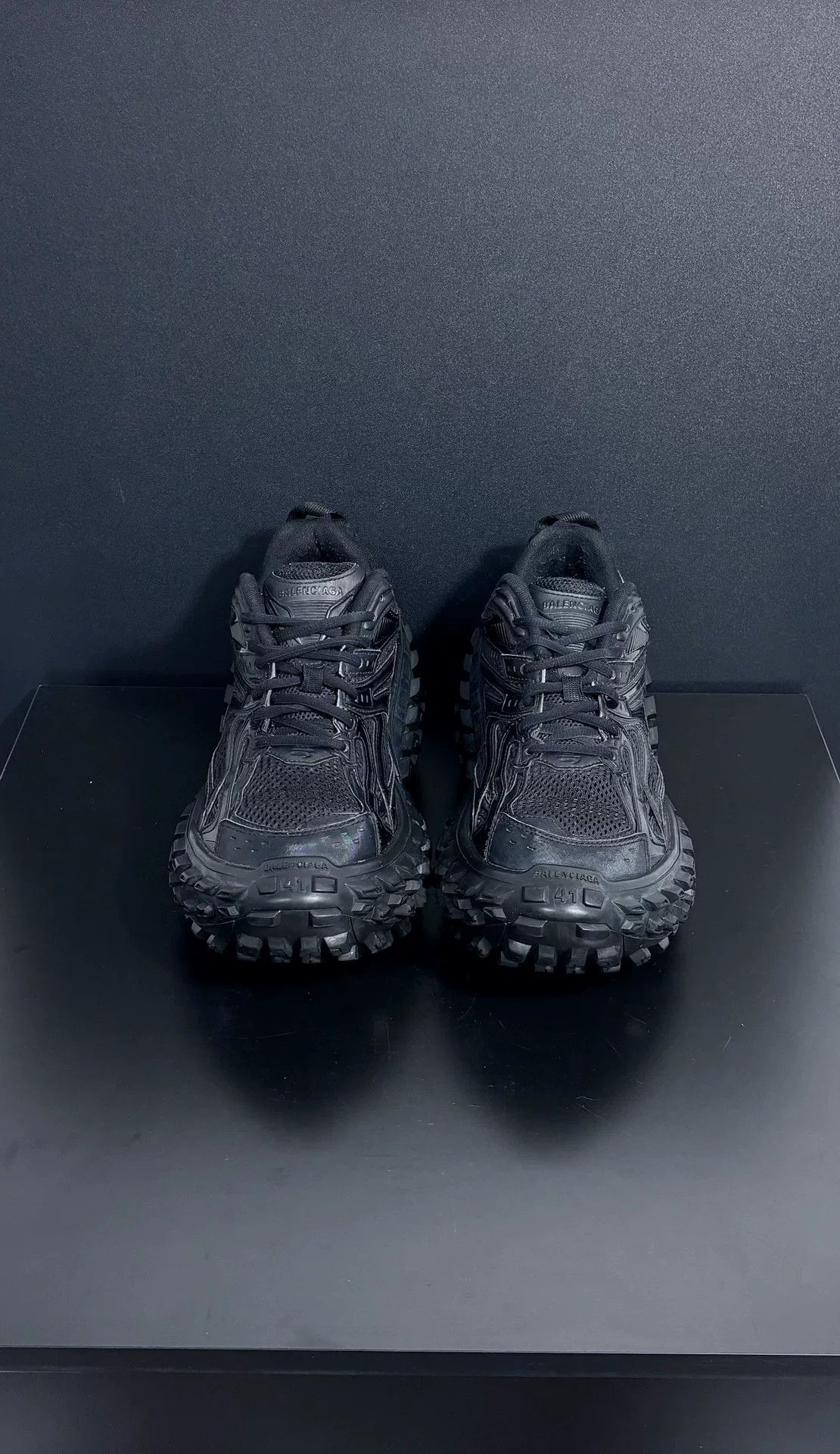 Balenciaga Balenciaga Multi Lowtop Sneakers 8.5 Men Size US 8.5 / EU 41-42 - 2 Thumbnail