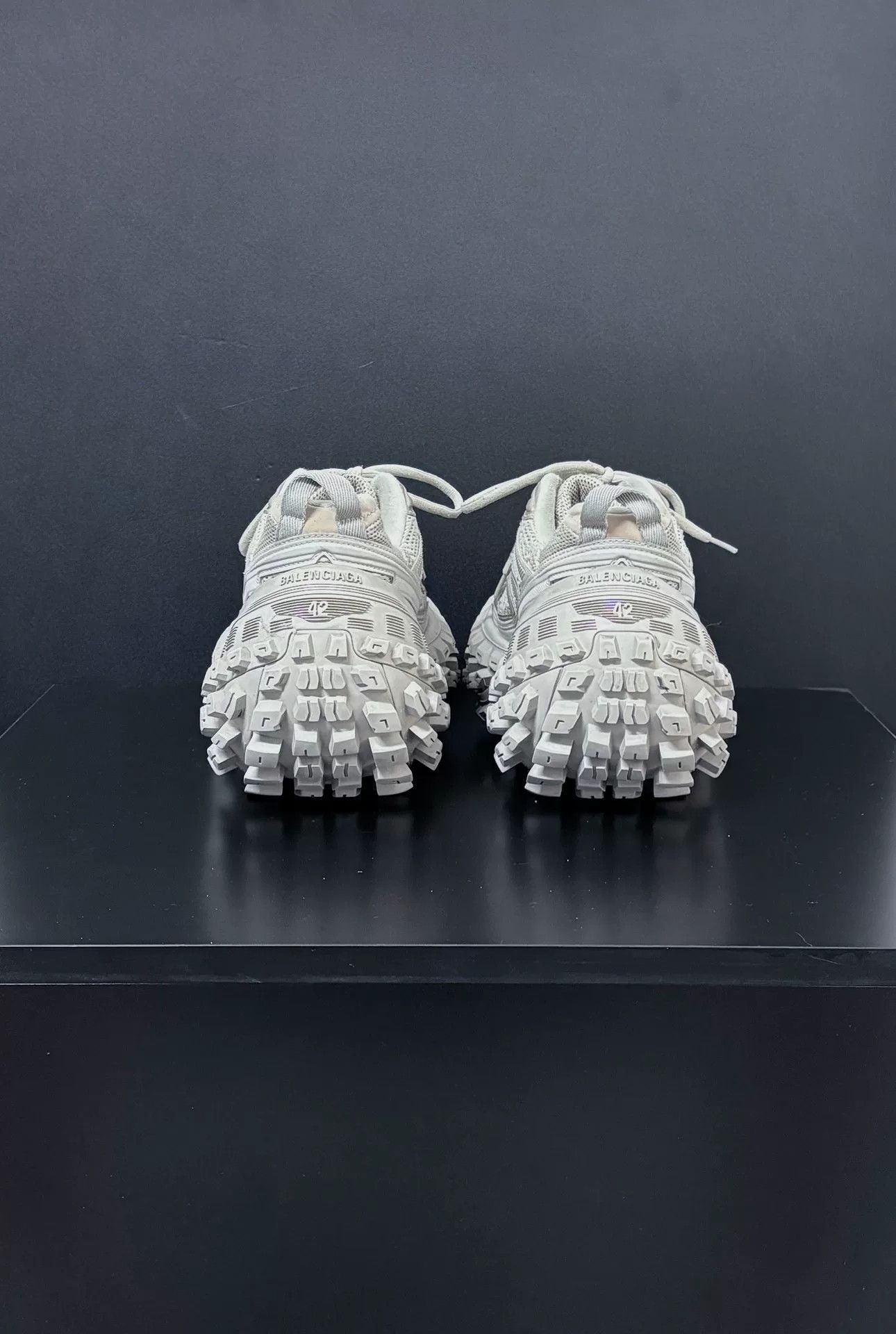 Balenciaga Balenciaga White Lowtop Sneakers 9 Men Size US 9 / EU 42 - 7 Thumbnail