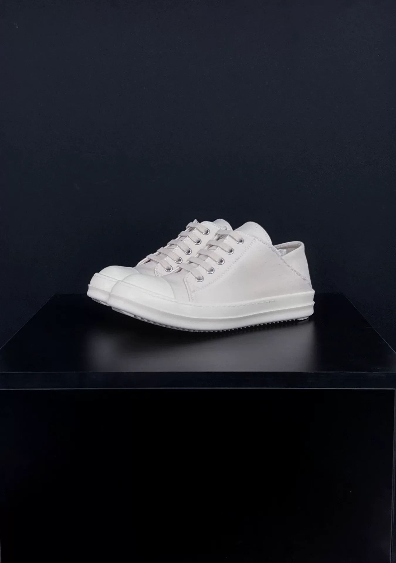 Rick Owens Rick Owens White Lowtop Sneakers us_6-5 Women Size US 6.5 / IT 36.5 - 2 Thumbnail