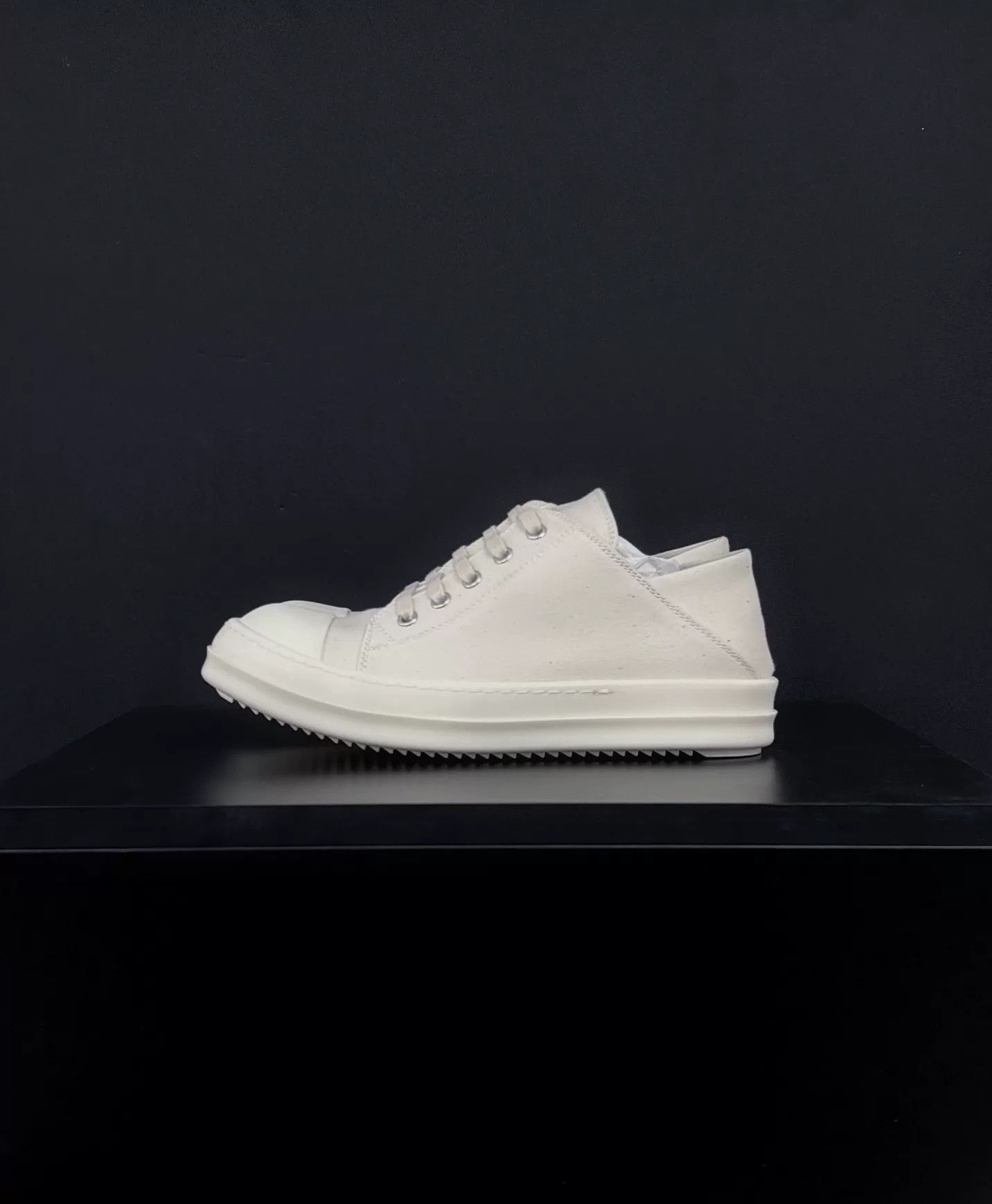 Rick Owens Rick Owens White Lowtop Sneakers us_6-5 Women Size US 6.5 / IT 36.5 - 5 Thumbnail
