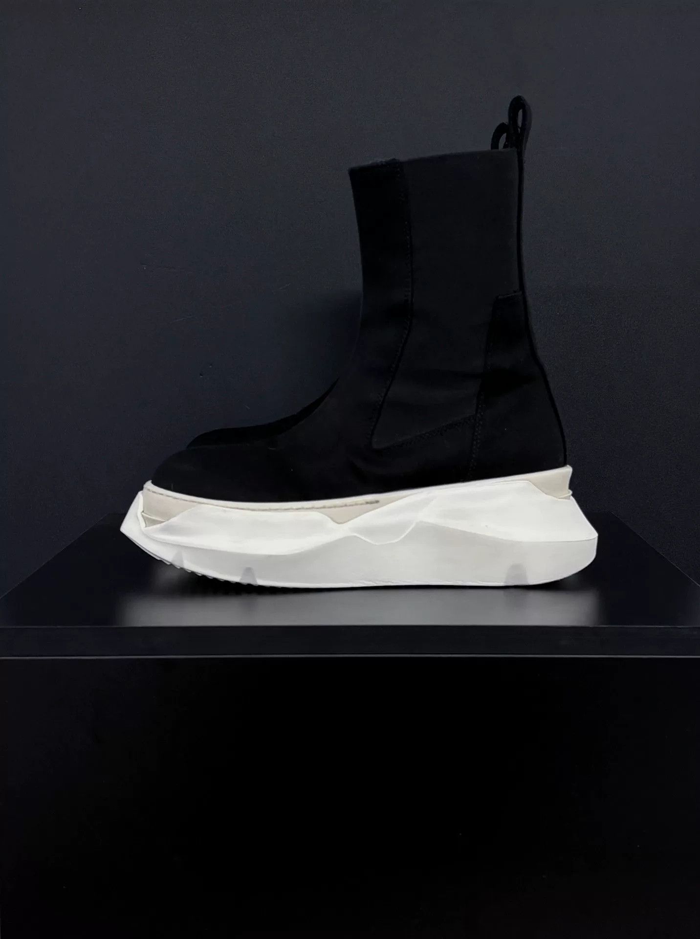 Rick Owens Rick Owens Boots us_7-5 Women Size US 7.5 / IT 37.5 - 4 Thumbnail