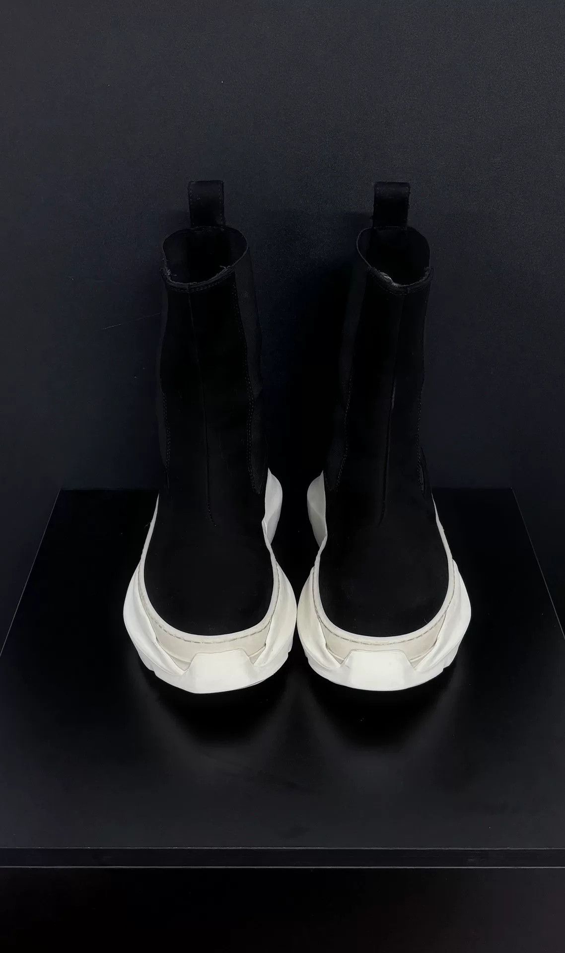 Rick Owens Rick Owens Boots us_7-5 Women Size US 7.5 / IT 37.5 - 2 Thumbnail