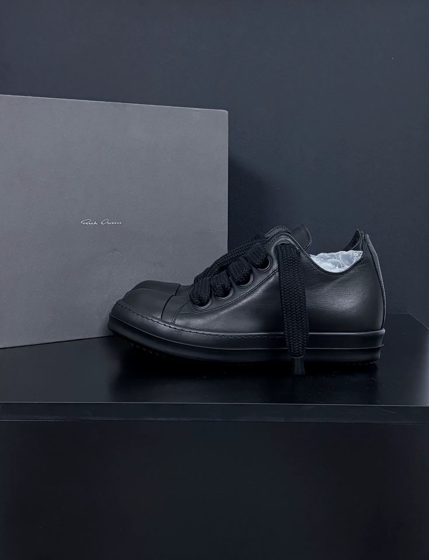 Rick Owens Rick Owens Leather Black Lowtop Sneakers 7.5 Men Size US 7.5 / EU 40-41 - 4 Thumbnail