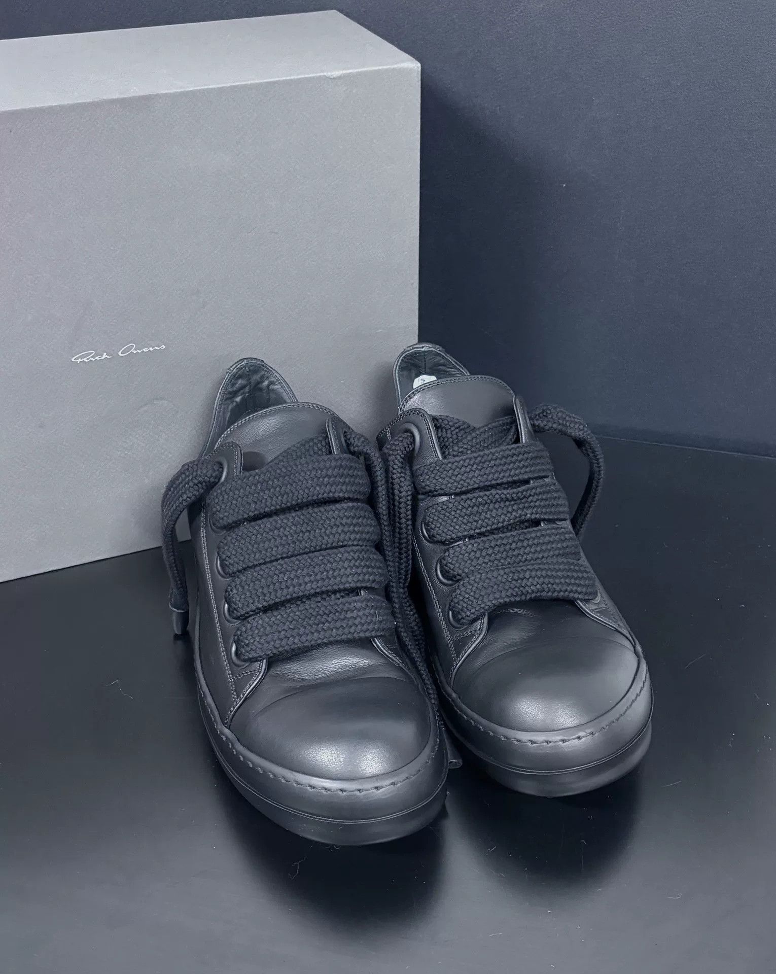 Rick Owens Rick Owens Leather Black Lowtop Sneakers 7.5 Men Size US 7.5 / EU 40-41 - 2 Thumbnail