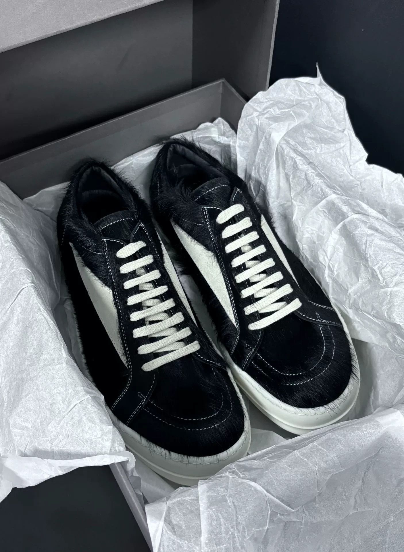 Rick Owens Rick Owens Black Lowtop Sneakers 10 Men Size US 10 / EU 43 - 2 Thumbnail