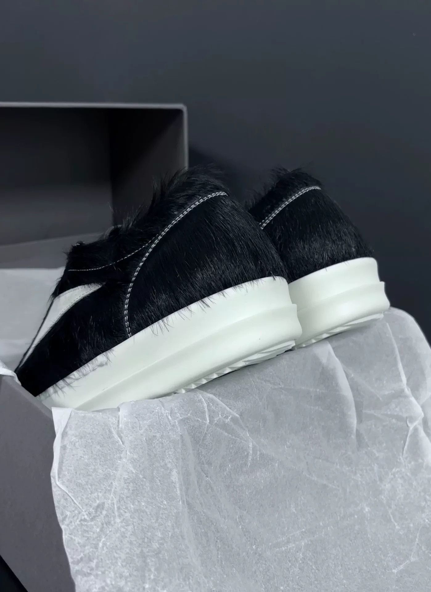 Rick Owens Rick Owens Black Lowtop Sneakers 10 Men Size US 10 / EU 43 - 6 Thumbnail