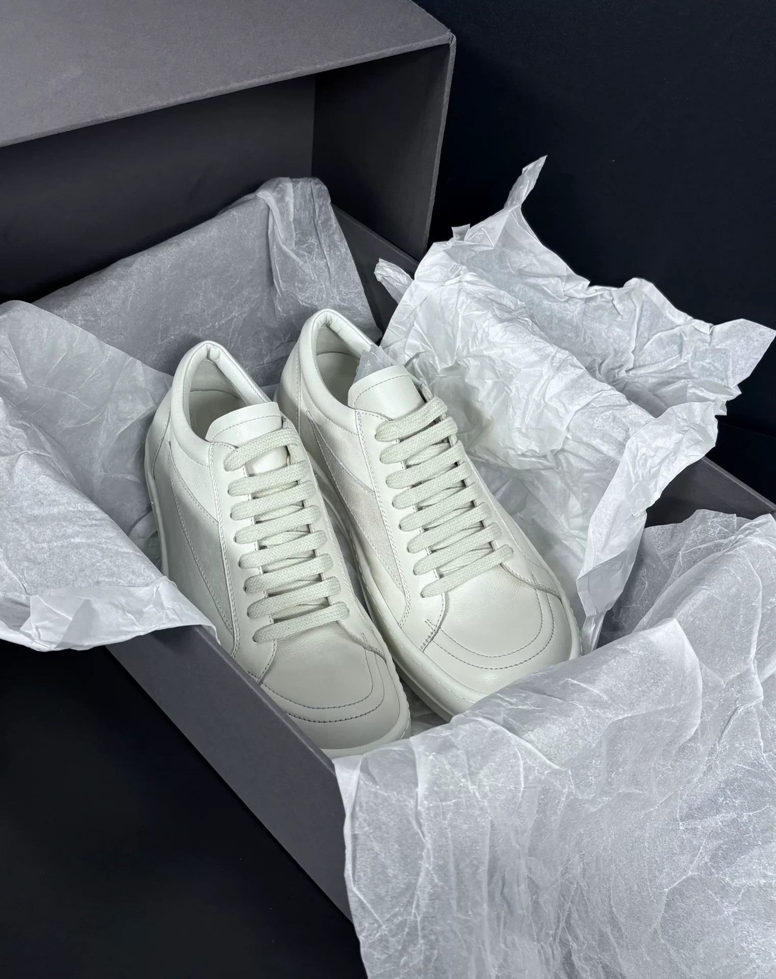 Rick Owens Rick Owens White Lowtop Sneakers 7.5 Men Size US 7.5 / EU 40-41 - 2 Thumbnail