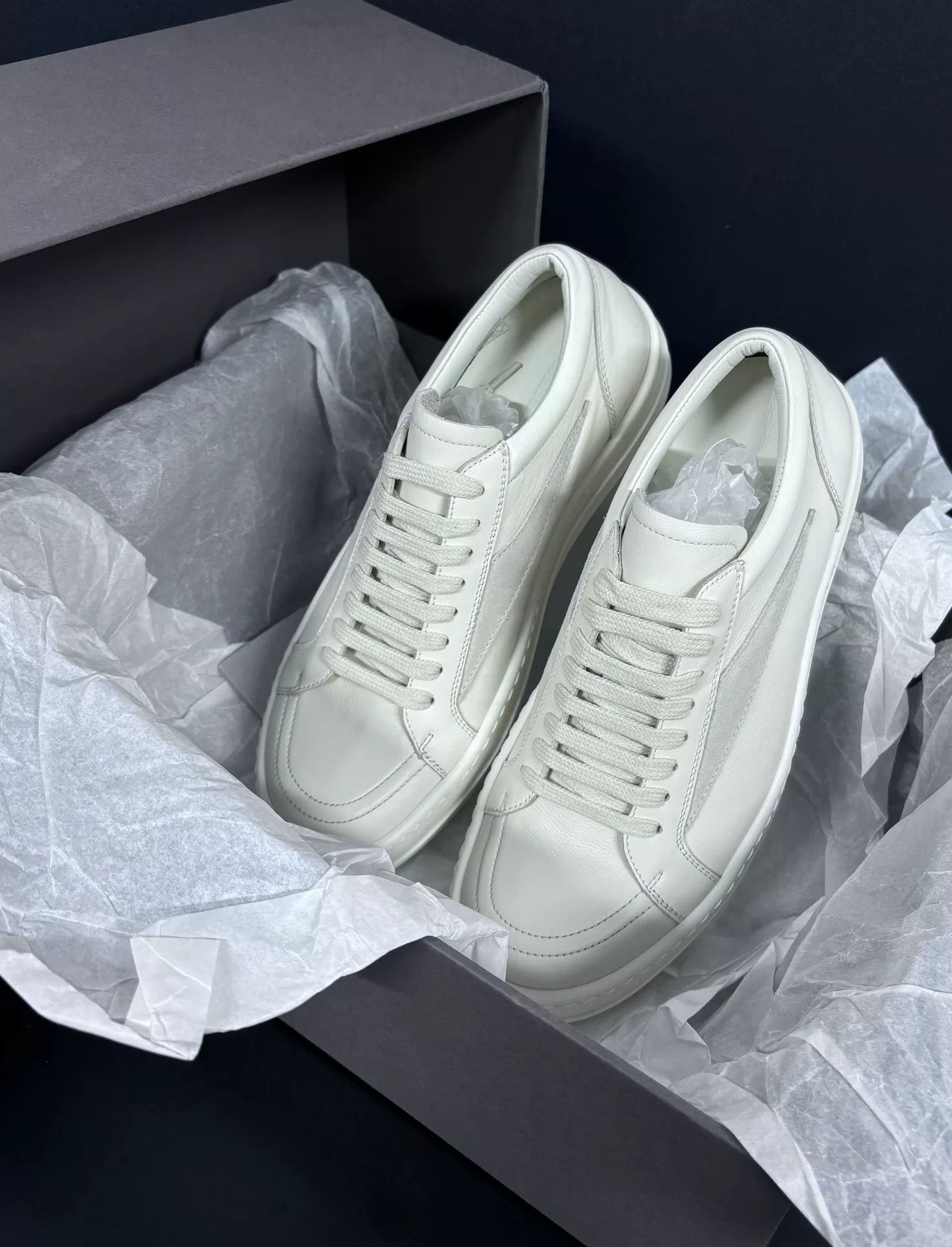 Rick Owens Rick Owens White Lowtop Sneakers 7.5 Men Size US 7.5 / EU 40-41 - 3 Thumbnail