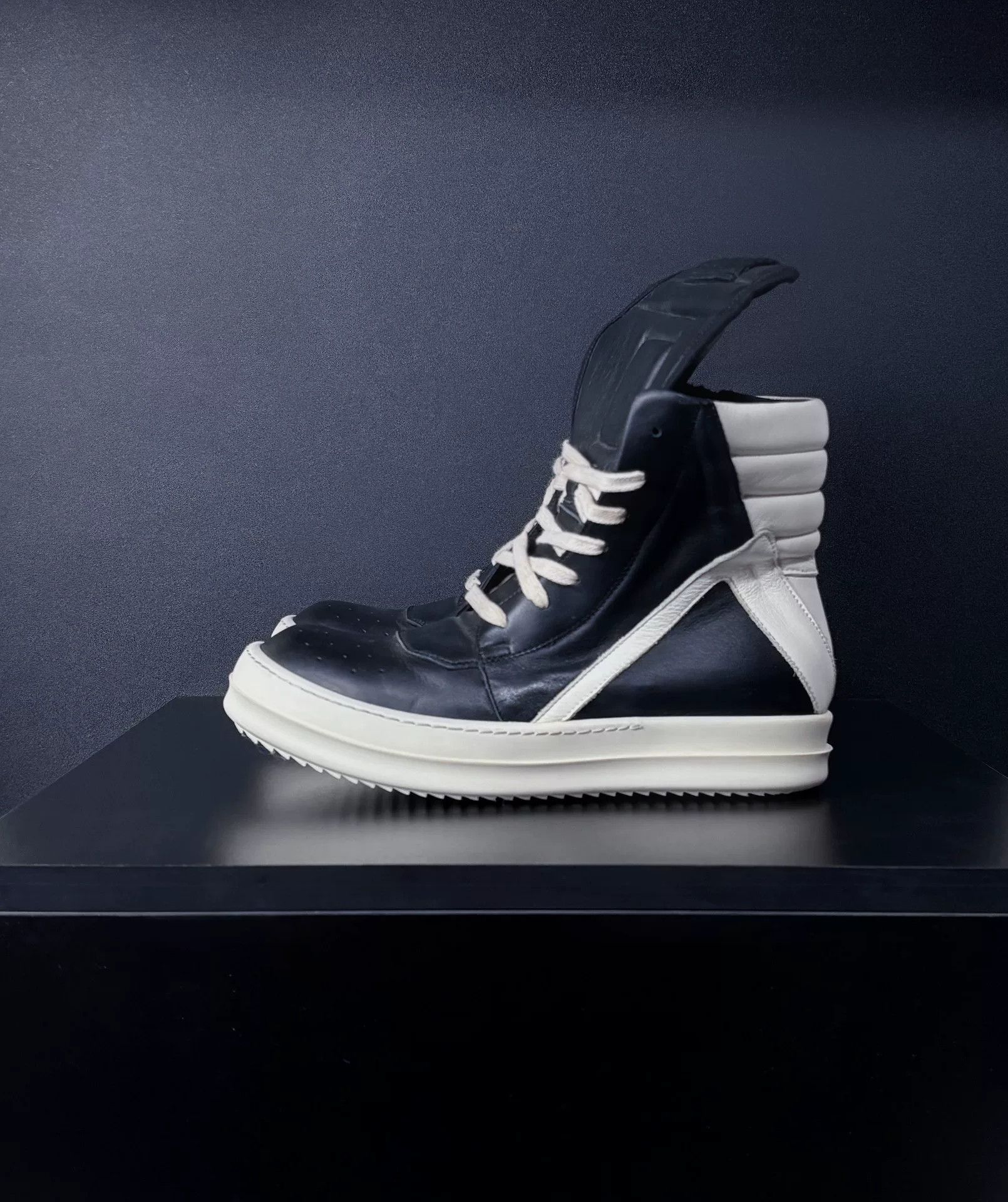 Rick Owens Rick Owens Leather Hitop Sneakers us_6 Women Size US 6 / IT 36 - 4 Thumbnail