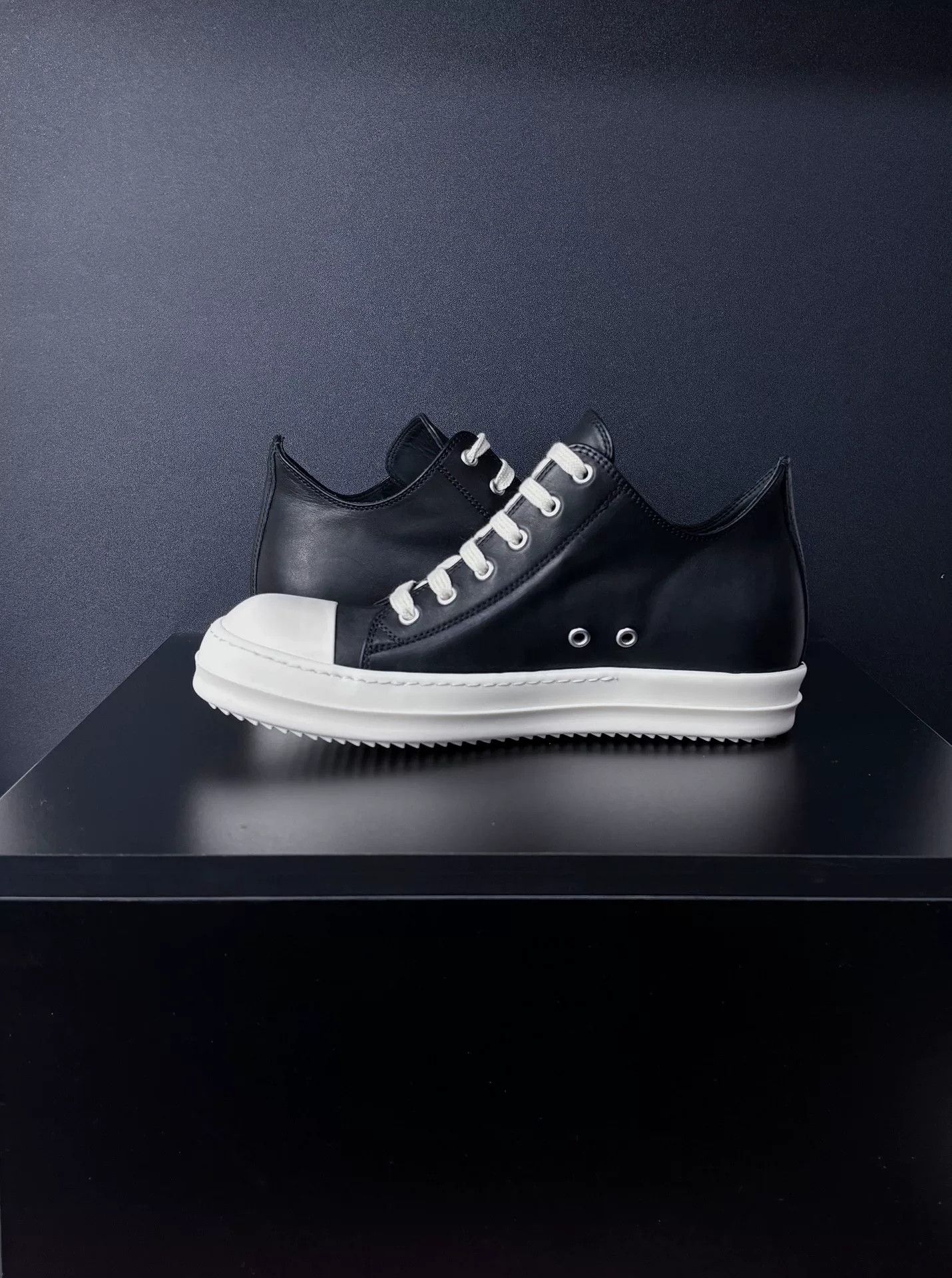 Rick Owens Rick Owens Leather Lowtop Sneakers 7.5 Men Size US 7.5 / EU 40-41 - 6 Thumbnail