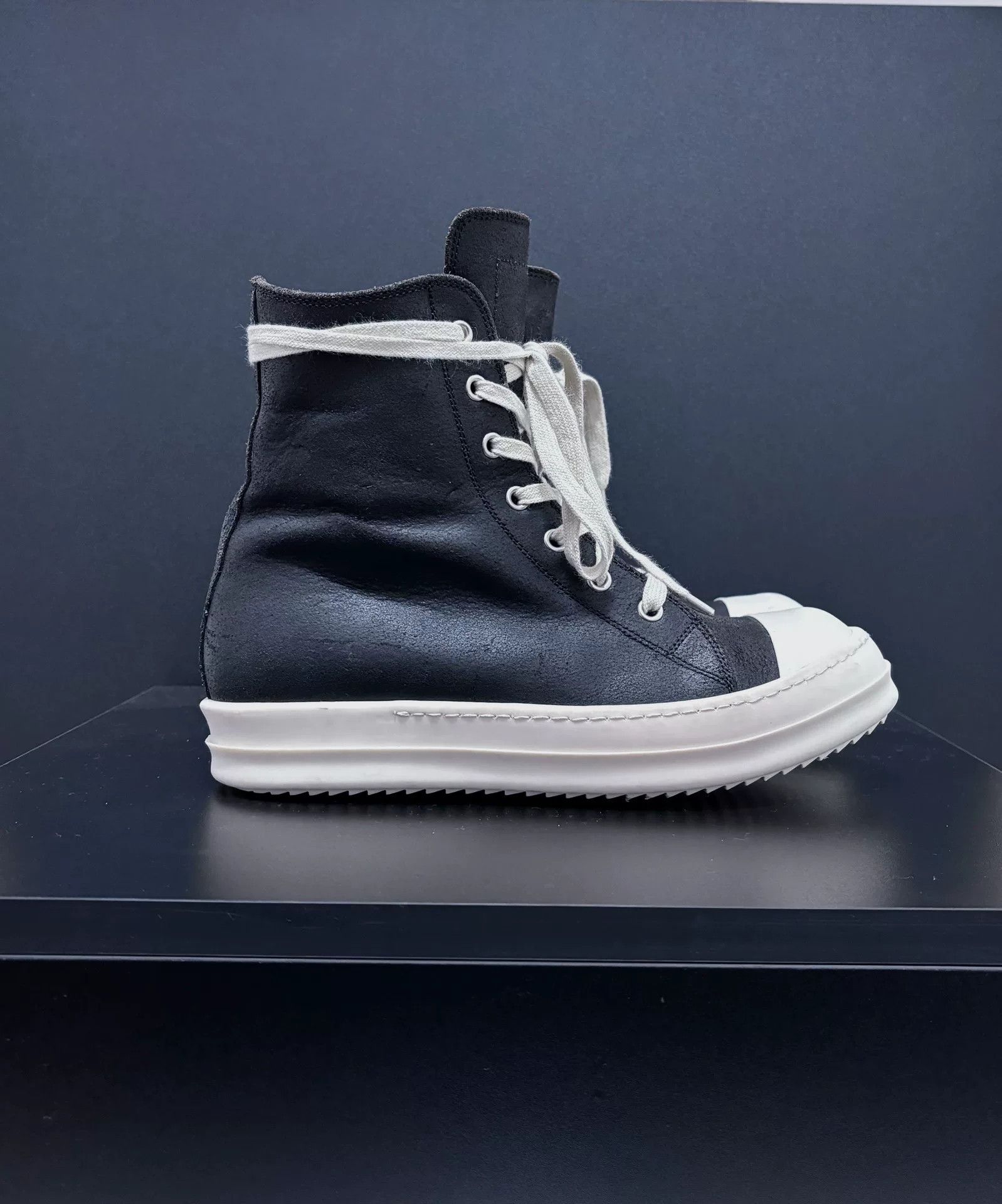 Rick Owens Rick Owens Suede Hitop Sneakers us_7-5 Women Size US 7.5 / IT 37.5 - 3 Thumbnail