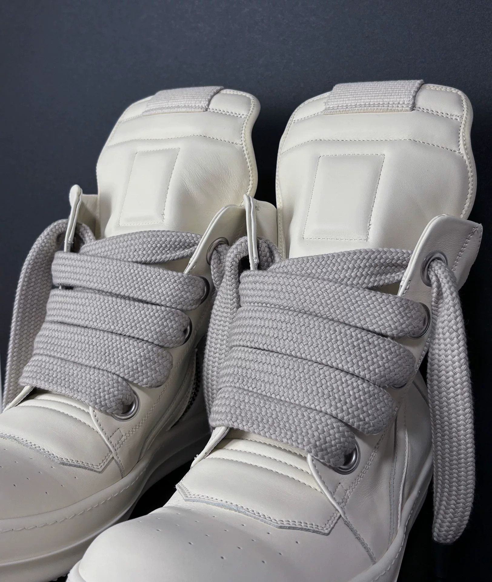 Rick Owens Rick Owens White Hitop Sneakers 8.5 Men Size US 8.5 / EU 41-42 - 2 Thumbnail