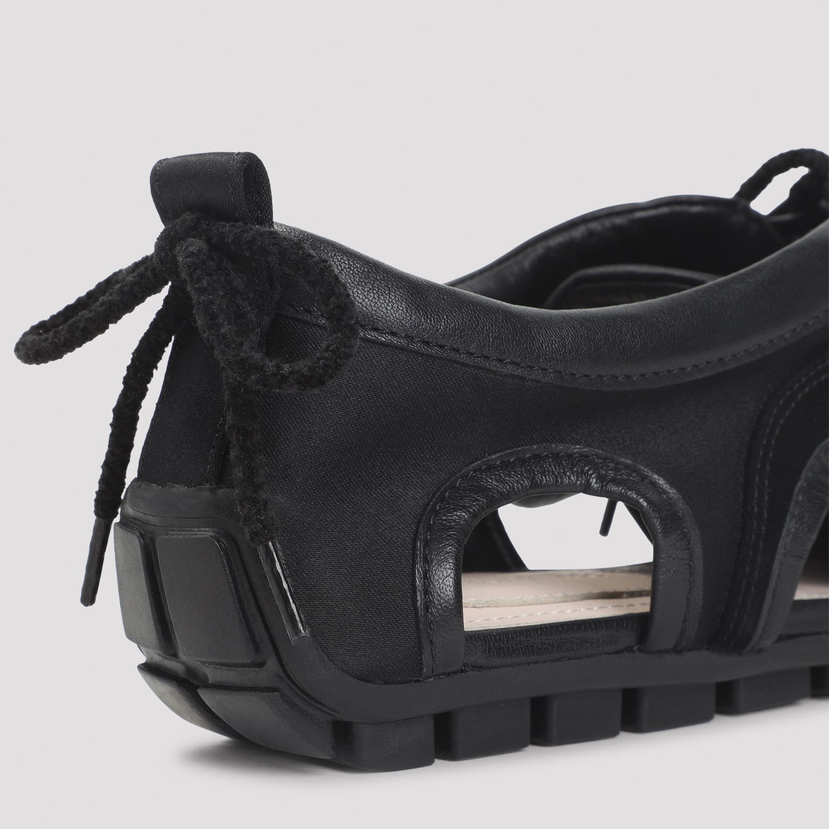 Simone Rocha Simone Rocha Cutout Ballerina Grip Trained Sneakers Size US 6 / IT 36 - 4 Thumbnail