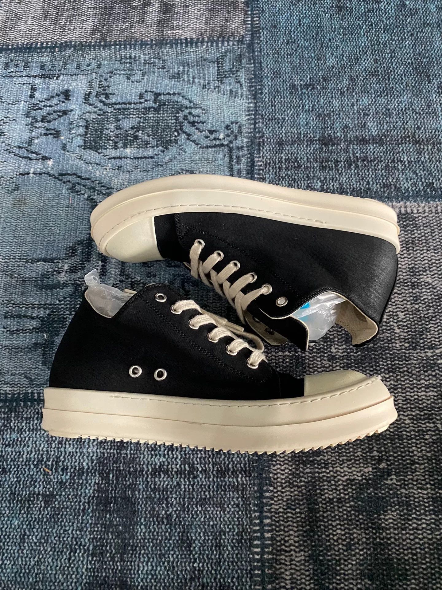 Rick Owens Rick Owens Lowtop Sneakers 39 Women Size US 8.5 / IT 38.5 - 3 Thumbnail