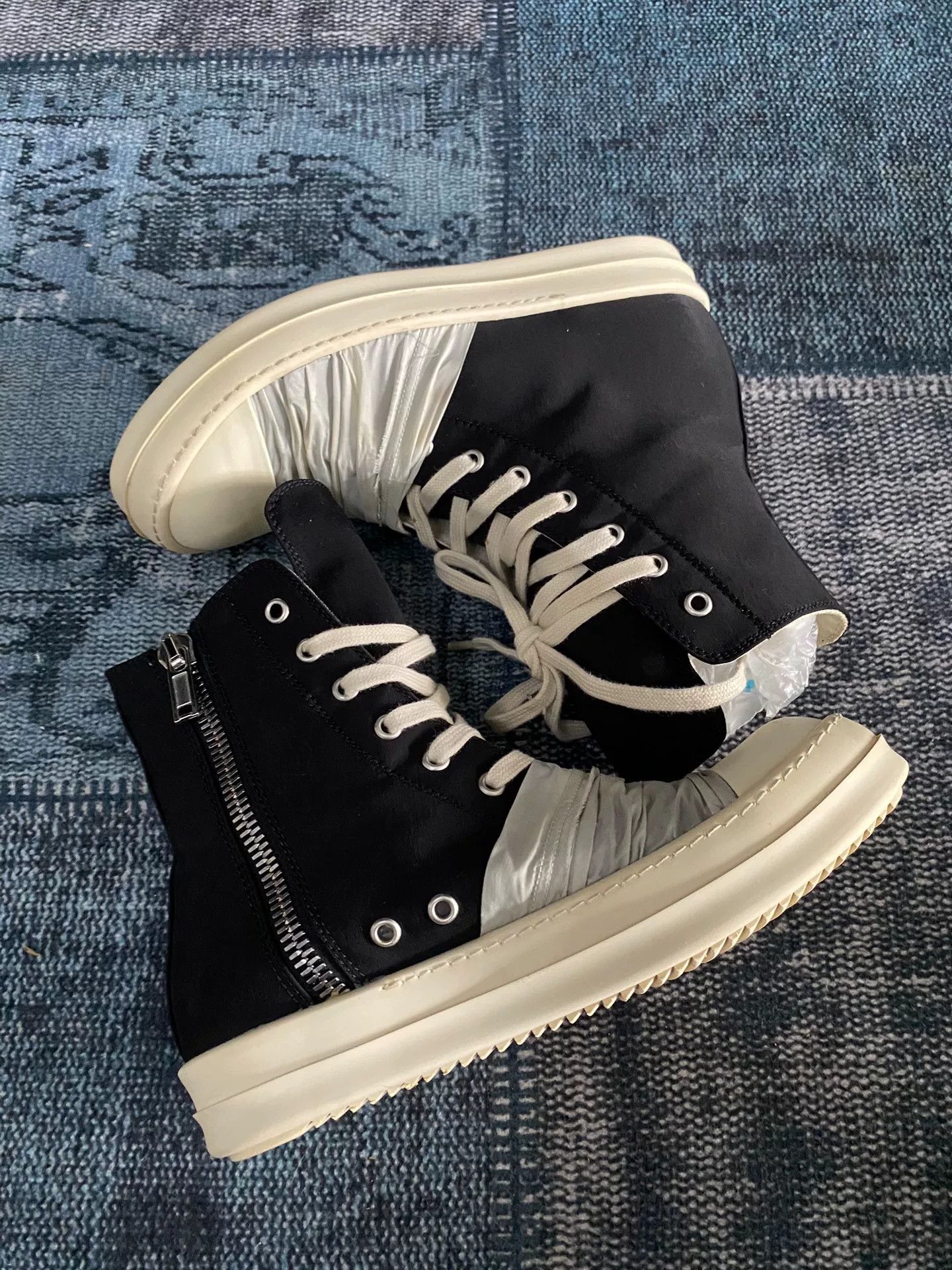 Rick Owens Rick Owens White Hitop Sneakers 37 Women Size US 6.5 / IT 36.5 - 3 Thumbnail