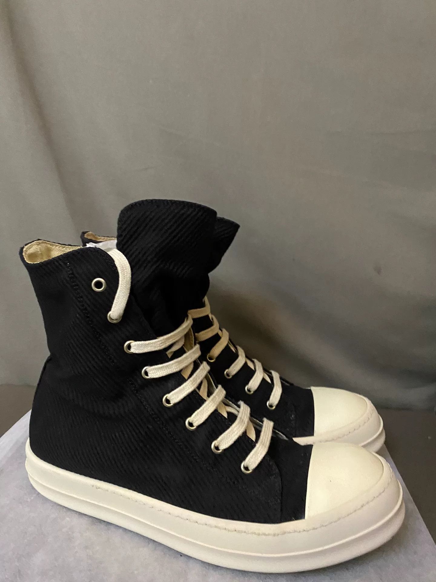 Rick Owens Rick Owens Corduroy Hoodie 43 Men Size US L / EU 52-54 / 3 - 3 Thumbnail