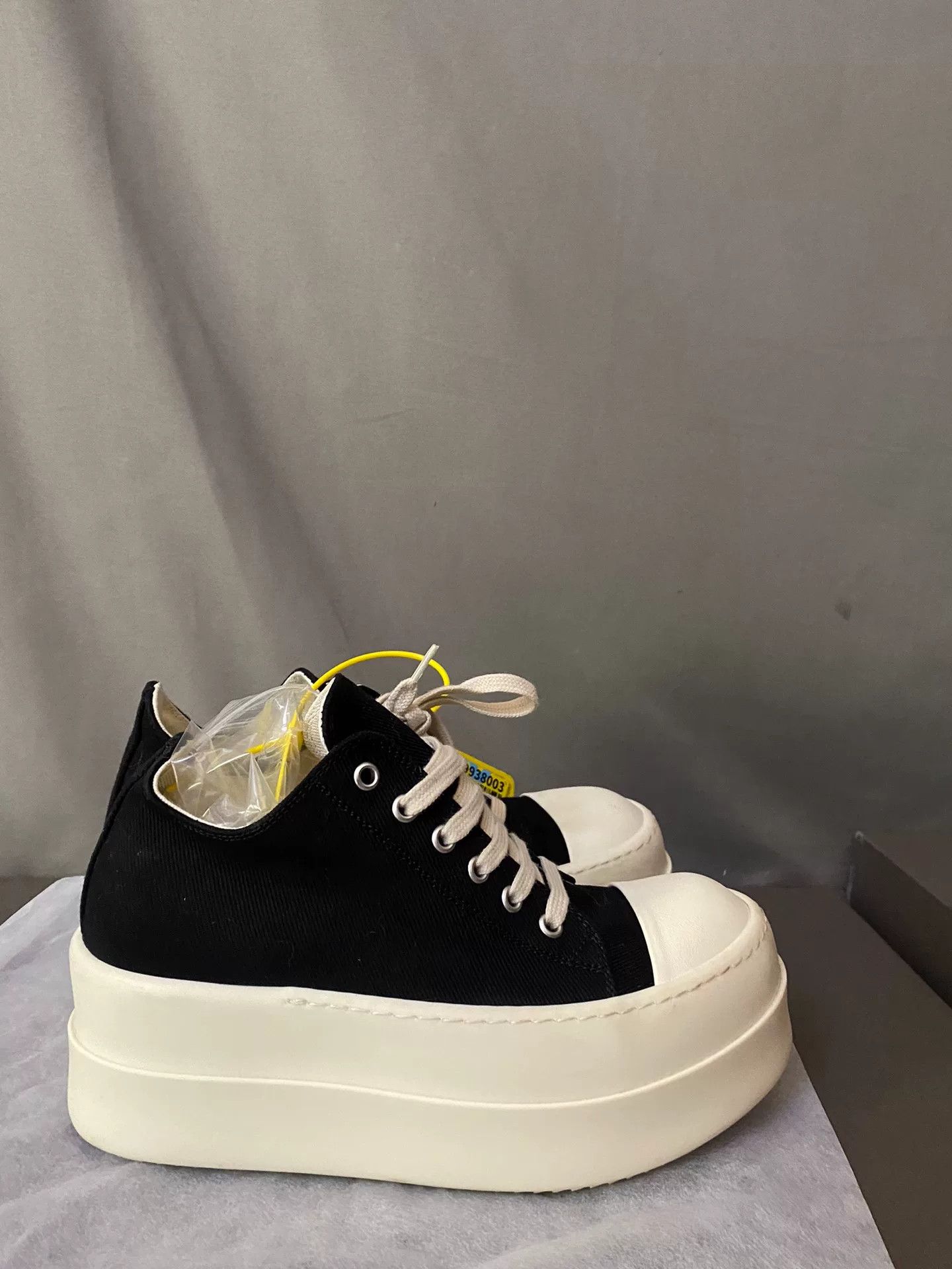 Rick Owens Rick Owens Hitop Sneakers 37 Women Size US 6.5 / IT 36.5 - 2 Thumbnail