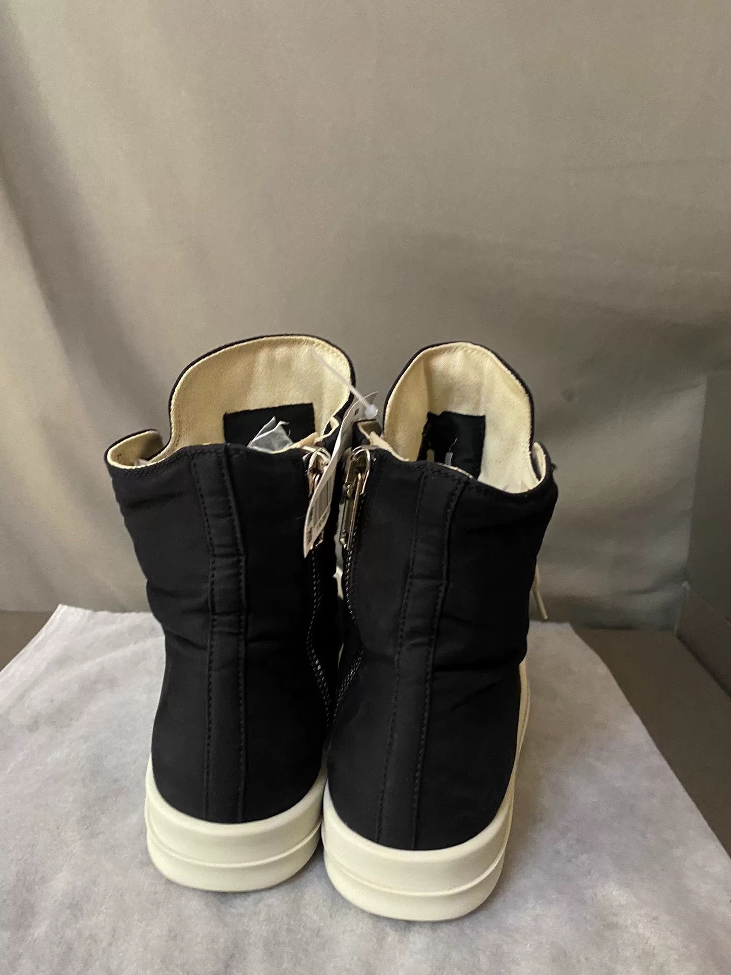 Rick Owens Rick Owens Hoodie 38 Men Size US S / EU 44-46 / 1 - 4 Thumbnail