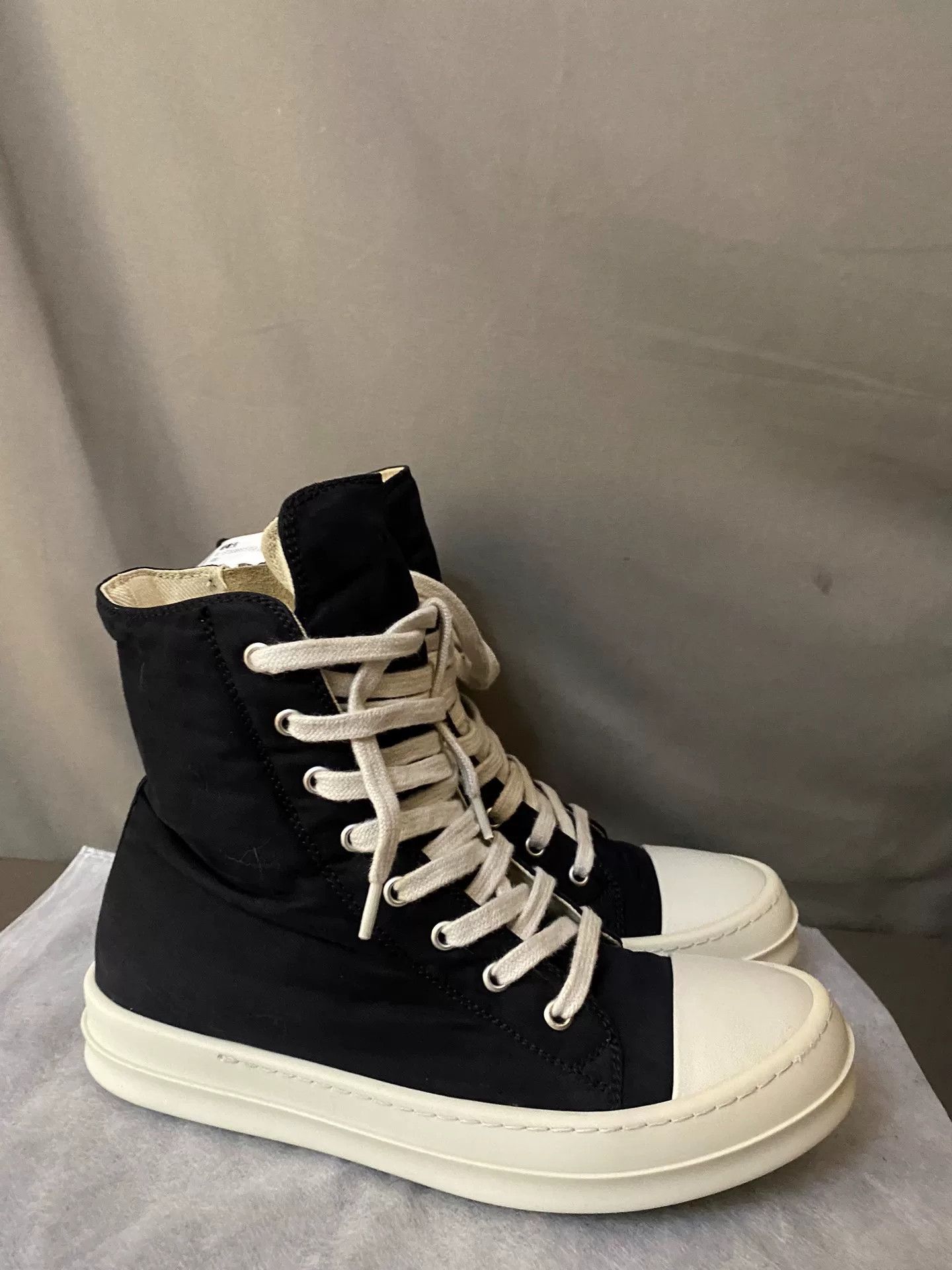 Rick Owens Rick Owens Hoodie 38 Men Size US S / EU 44-46 / 1 - 3 Thumbnail