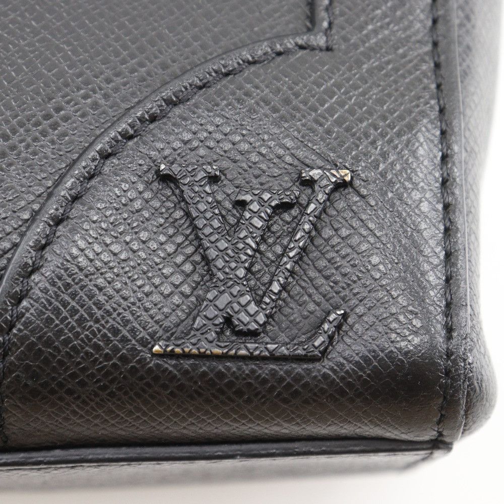 Louis Vuitton Louis Vuitton Louis Vuitton Vertical Tote Taiga Tote Bag Leather Tote Bag M30811 DUTY FREE for USA Size ONE SIZE - 11 Thumbnail